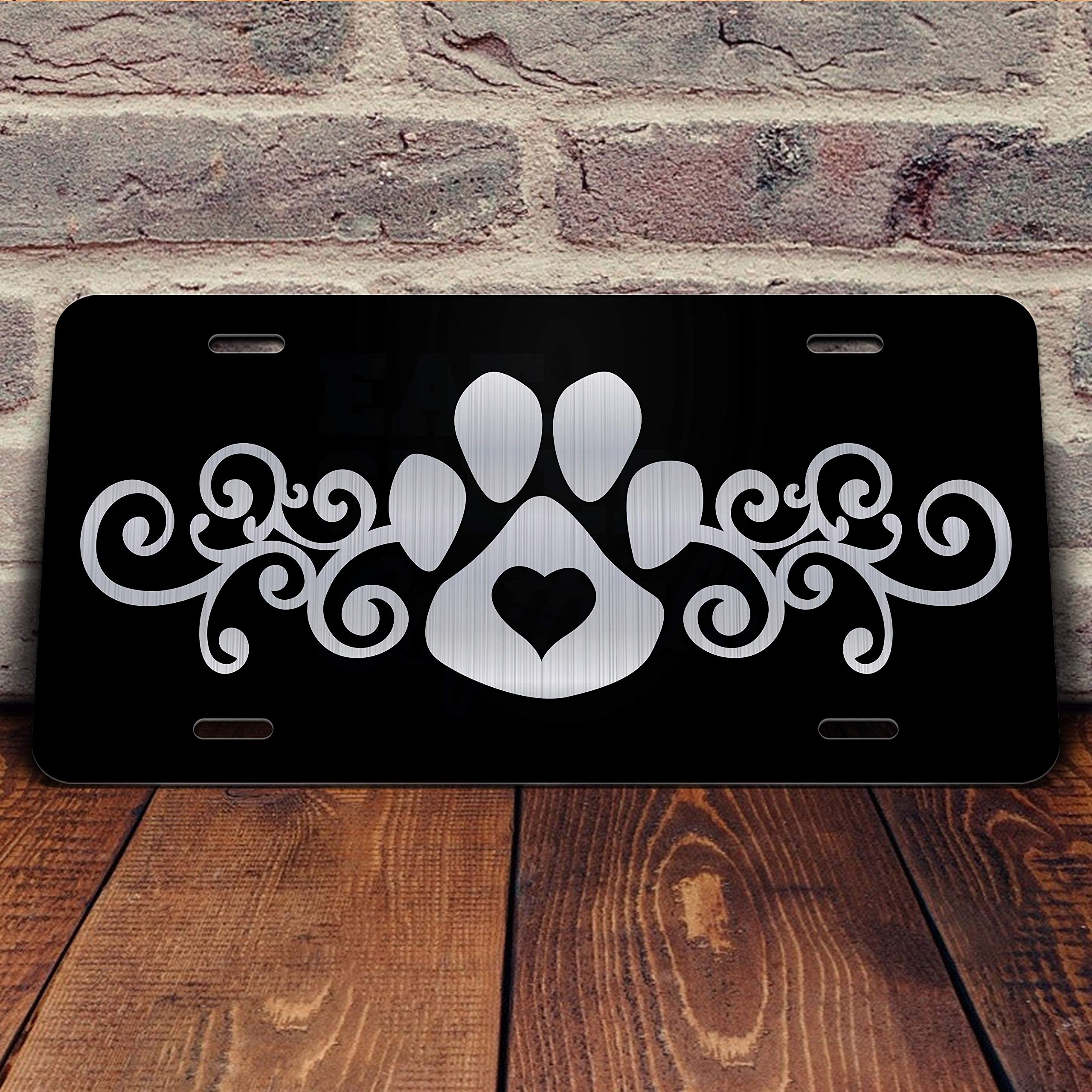 Personalized Pet Dog Vanity License Plate - Custom Engraved with Dog Paw & Heart Design - Perfect for Dog Lovers & Car Decoration