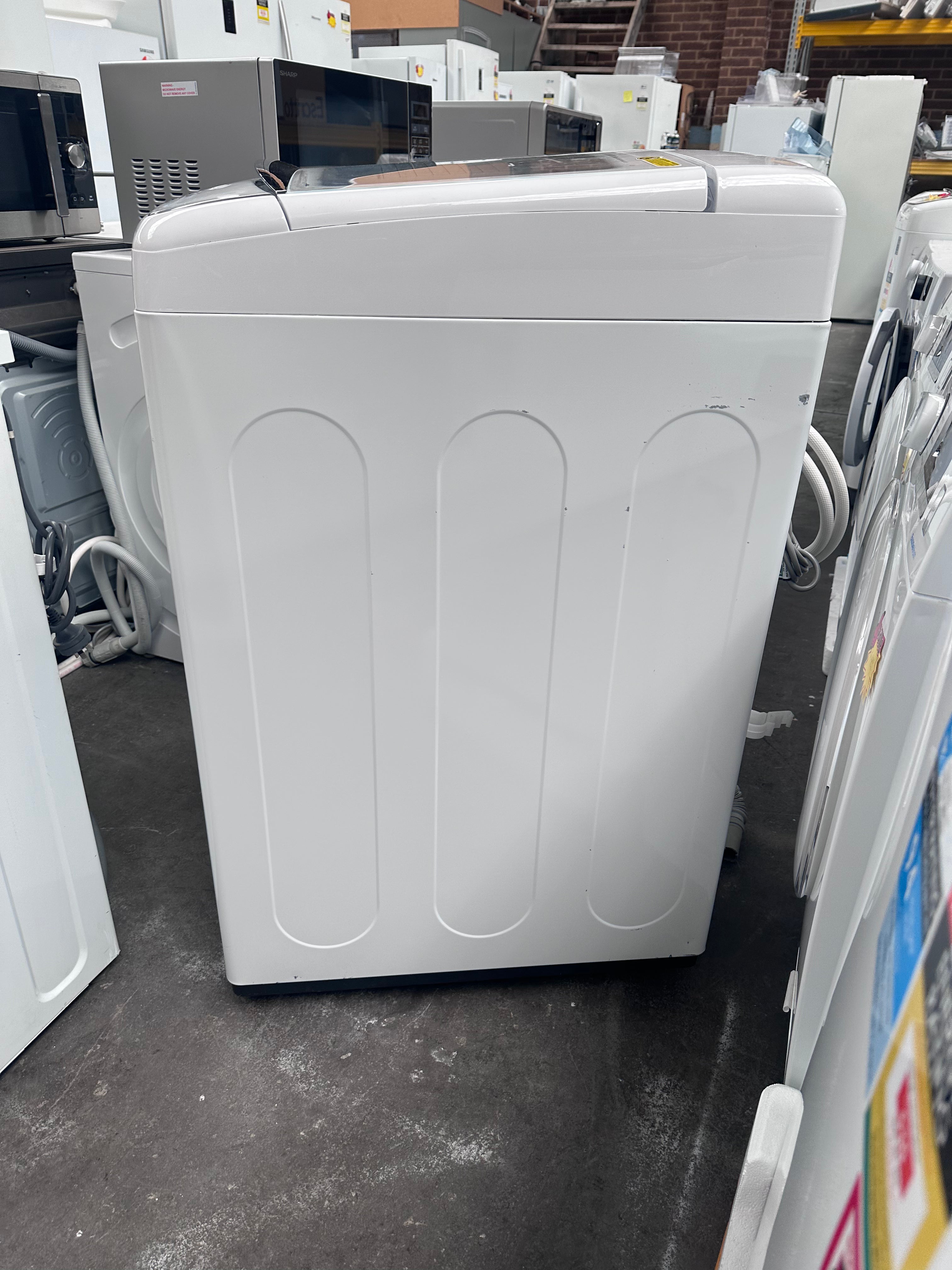 Refurbished LG 14kg Top Loading Washing Machine - Large Capacity Laundry Washer for Home, Apartment & Dorm Use