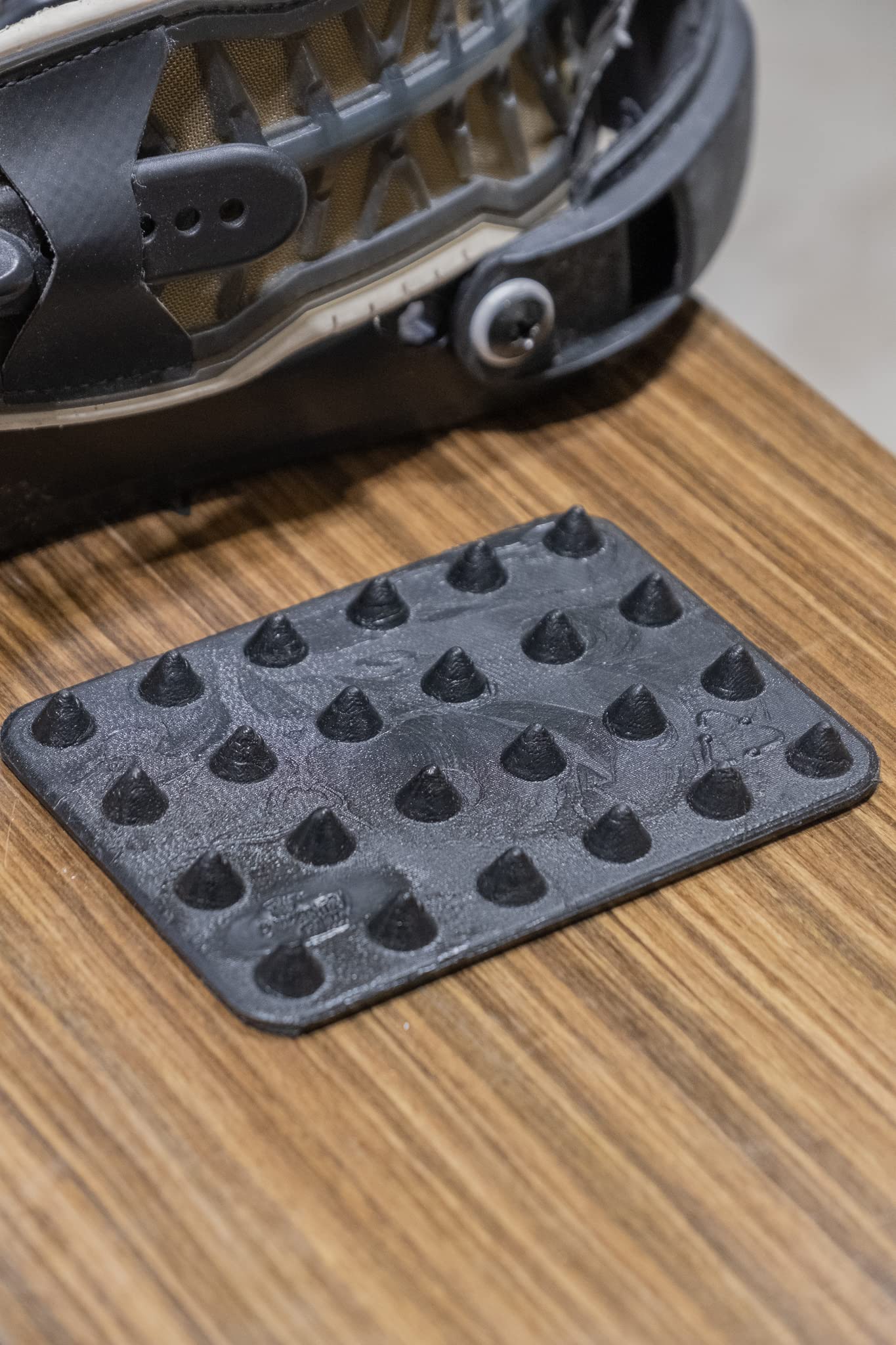 Eco-Friendly Snowboard Stomp Pad - 100% Recycled Plastic with Spike Grip for Maximum Traction | Perfect for All-Mountain Riding & Park Sessions