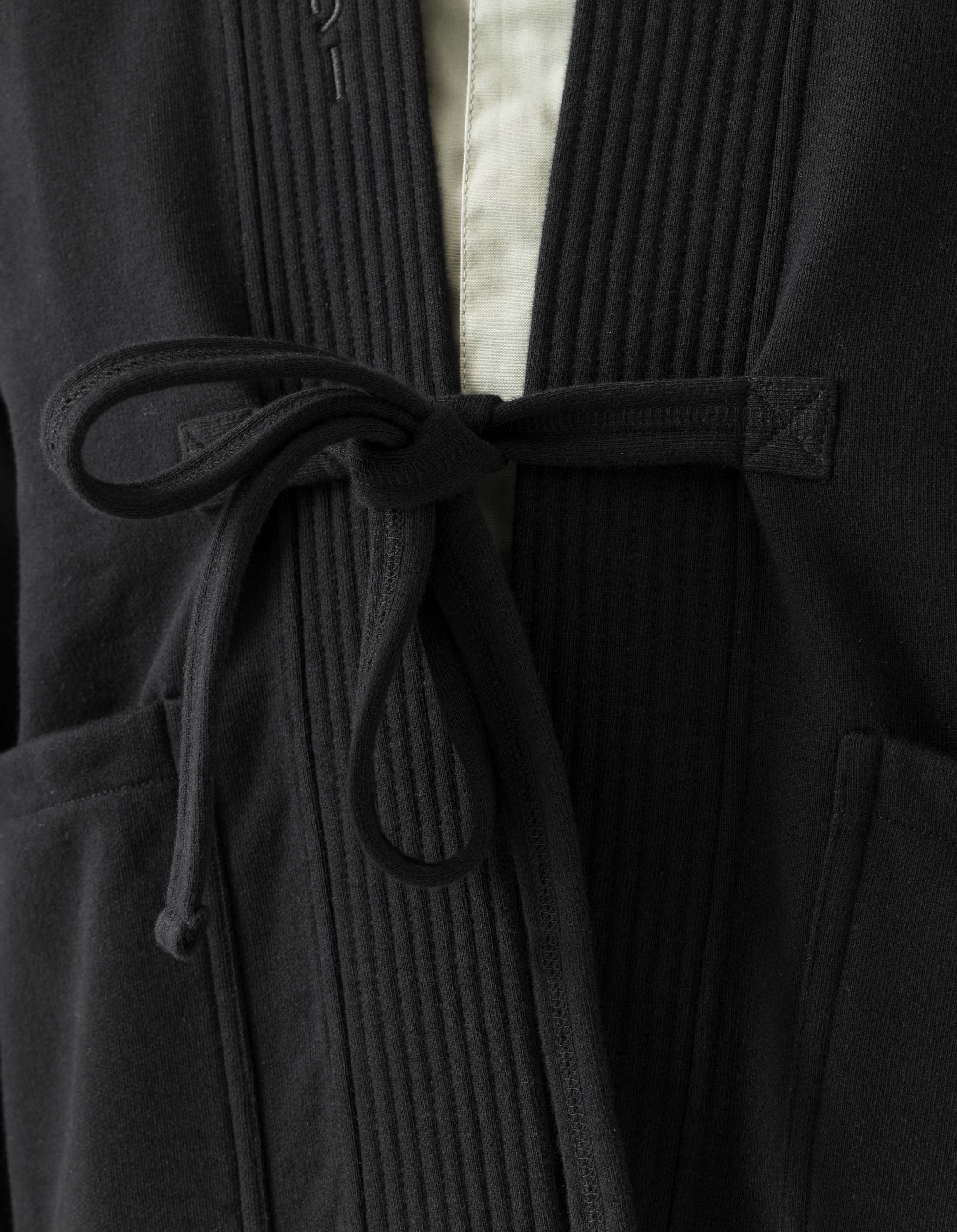 Black Crow & Heron Print Sweat Kimono - Stylish Loungewear for Women, Perfect for Yoga, Meditation, and Relaxing at Home