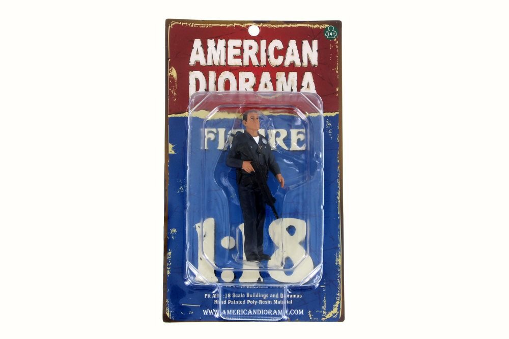 1/18 Scale American Diorama Police Officer Figurine 24011 - Realistic Hobby Model for Collectors, Train Sets & Diorama Scenes