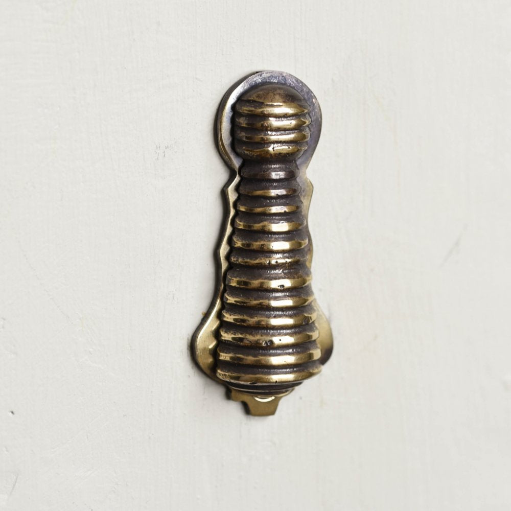 Vintage Reeded Beehive Escutcheon in Polished Antique Brass - Perfect for Cabinet Hardware & Door Plate Decoration