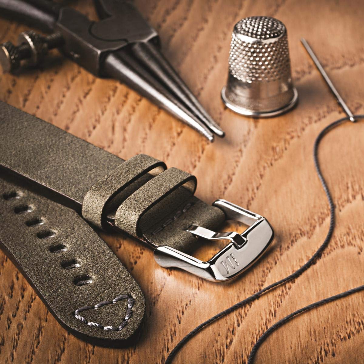 Premium Unisex Genuine Lambskin Leather Watch Strap - MANUFATTI Ligabue Collection (A01X3495006) | Perfect for Dress Watches, Business Attire & Everyday Wear