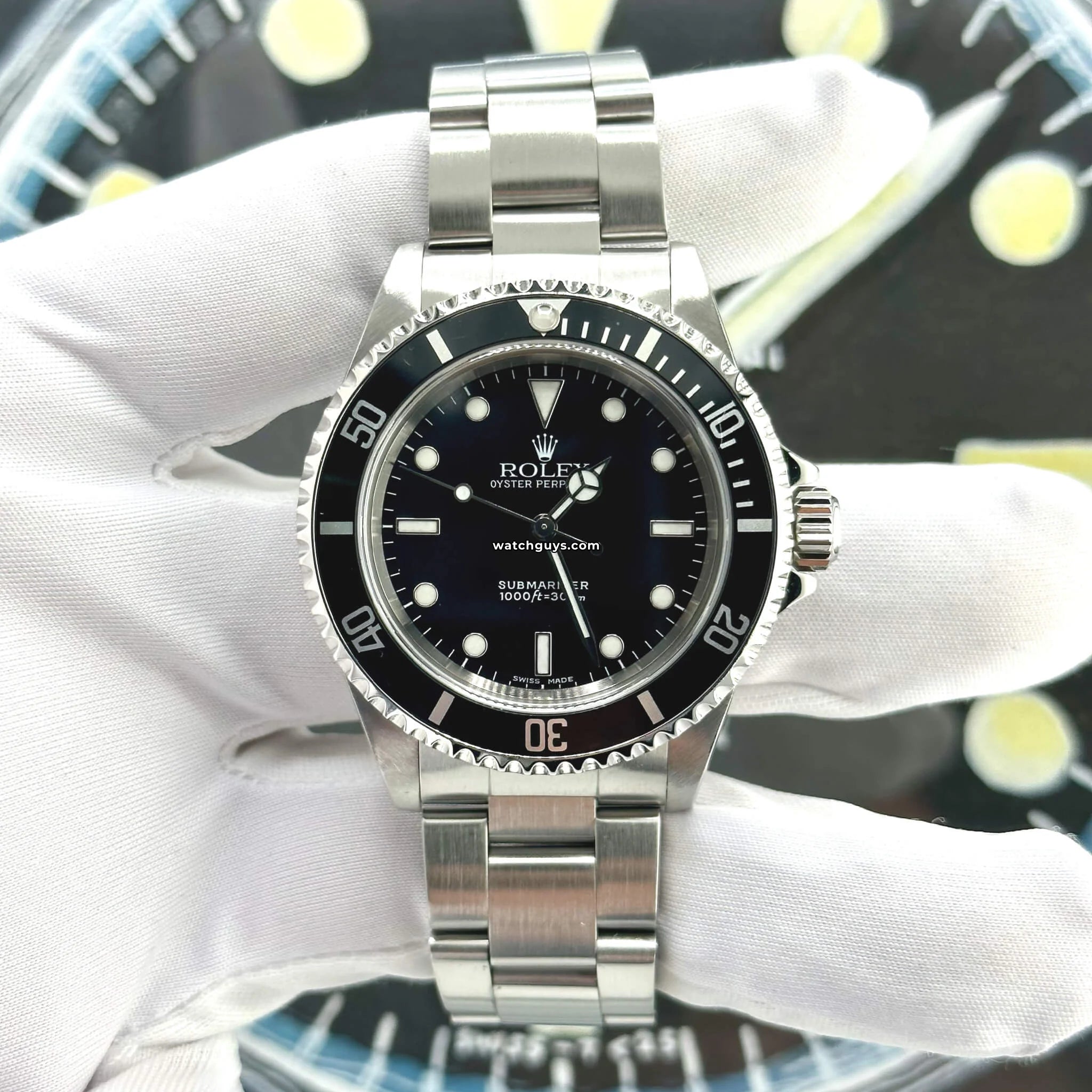 Original Rolex Submariner 14060 Black Stainless Steel Men's Watch - Luxury Diver Timepiece for Professional Scuba Diving & Everyday Wear