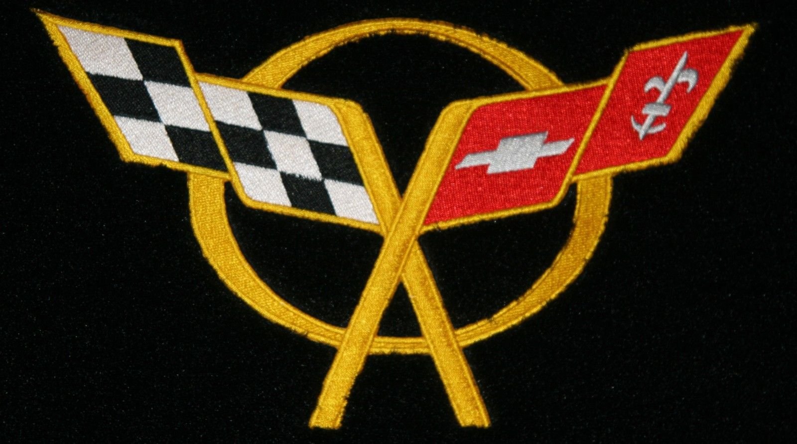 Premium C5 Corvette Coupe Trunk Mat with Classic Loop Design & Yellow Crossed Flags Logo - Durable Car Accessory for Corvette Enthusiasts | Perfect for Car Shows, Road Trips & Daily Protection