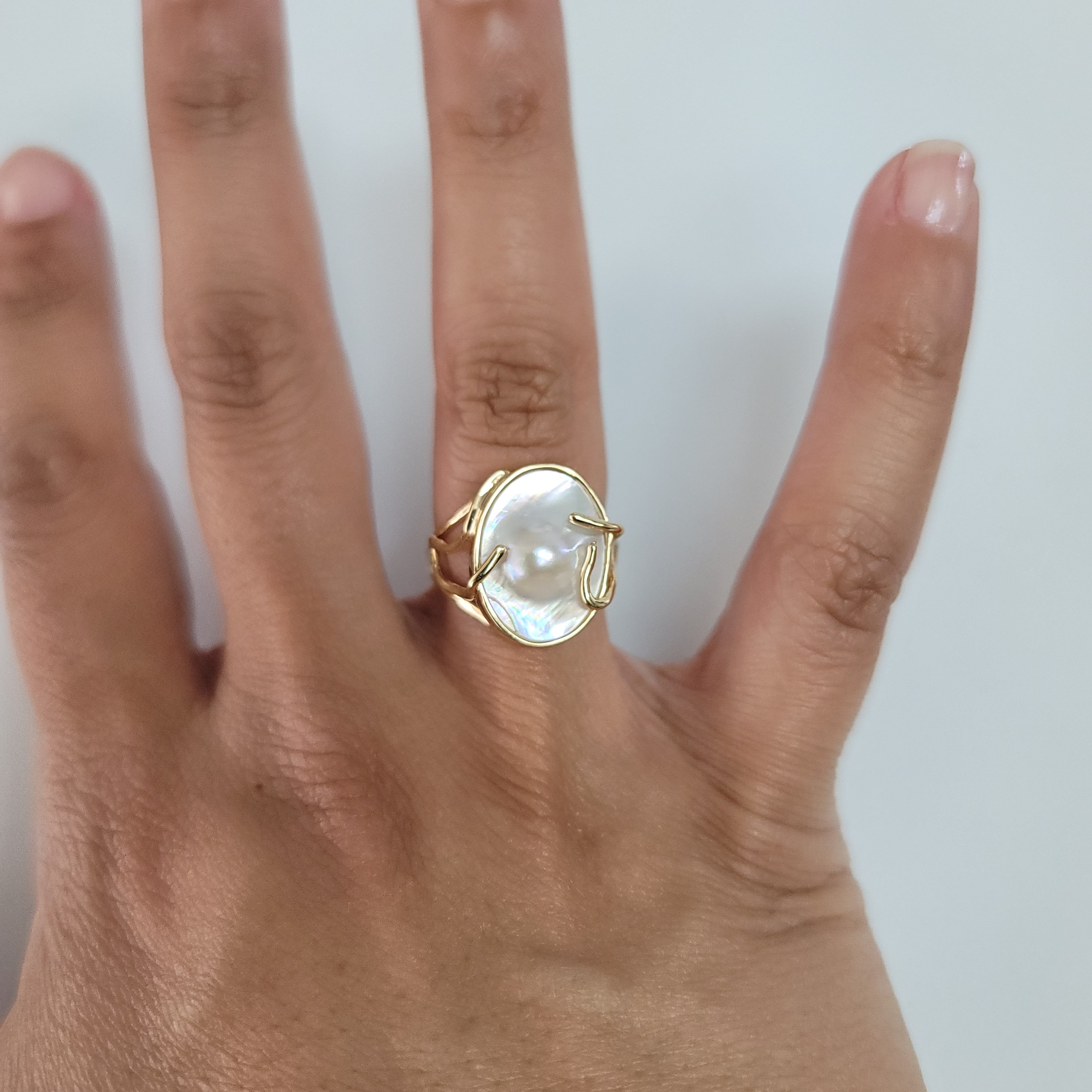 14K Yellow Gold Mother of Pearl Ring – Elegant & Timeless Jewelry for Women, Perfect for Weddings, Anniversaries & Special Occasions