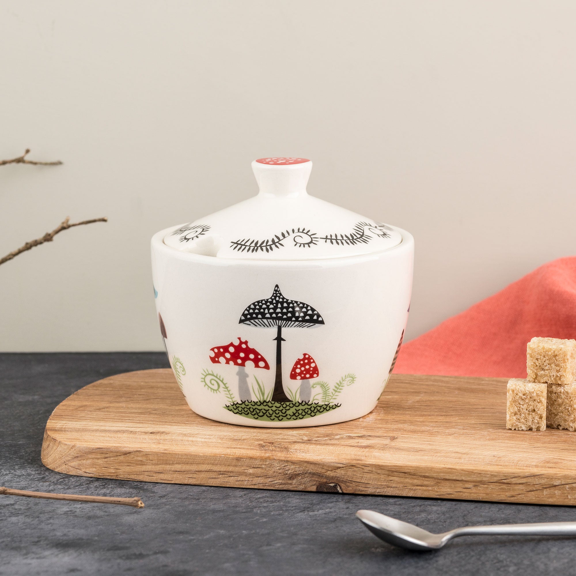 Handmade Ceramic Toadstool Sugar Bowl with Lid - Cute Mushroom-Shaped Sugar Container for Tea & Coffee - Perfect for Kitchen, Dining Table, and Gift Giving