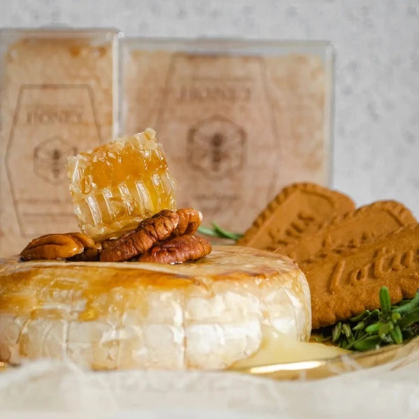 Pure Southern Honeycomb - Raw, Natural & Unfiltered Honeycomb for Tea, Cheese Pairing & Healthy Snacking