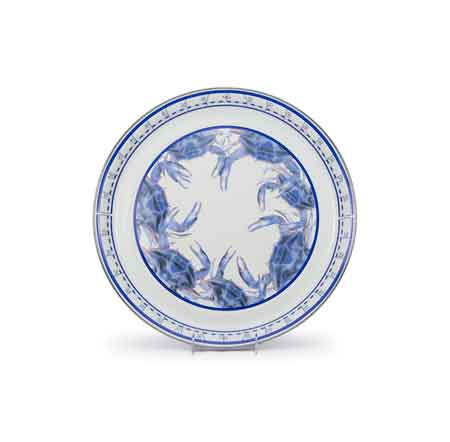 Blue Crab 15.5 Inch Enamelware Serving Tray - Durable & Stylish for Picnics, Parties & Home Decor