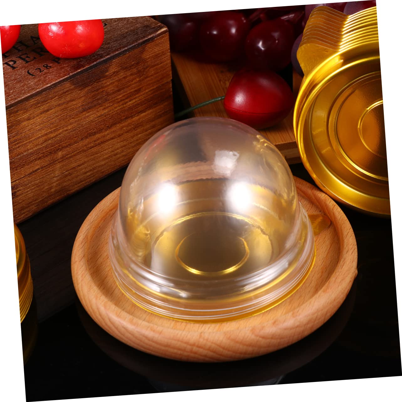 100Pcs Round Plastic Egg Yolk Crisp Packing Box with Golden Tray - Dome Cupcake Containers for Baking, Dessert Display & Individual Serving - Perfect for Party Favors, Wedding Desserts & Bakery Packaging