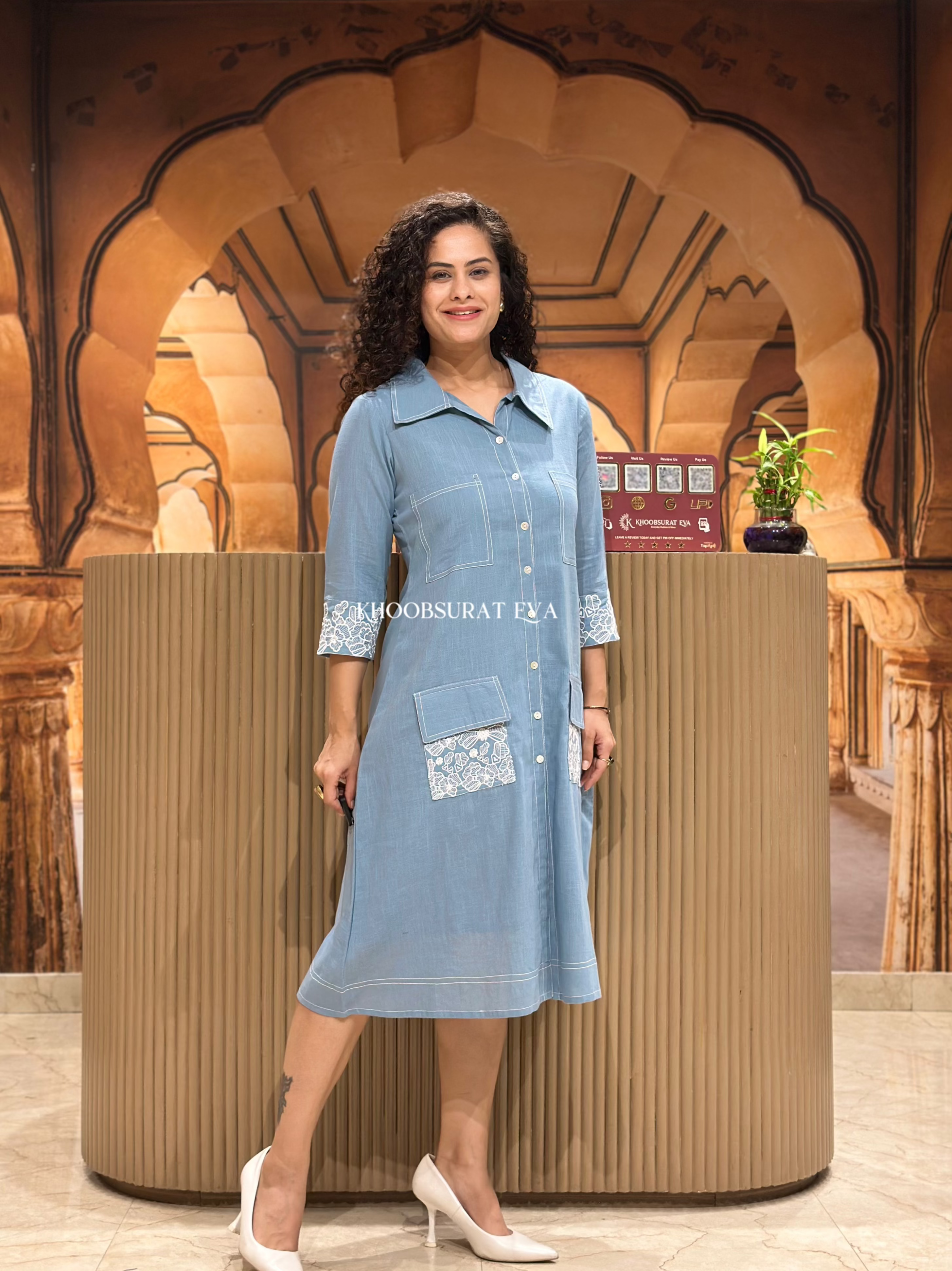 Elegant Met Gala Blue Evening Gown - Formal Prom Dress for Women - Perfect for Red Carpet Events, Galas & Special Occasions