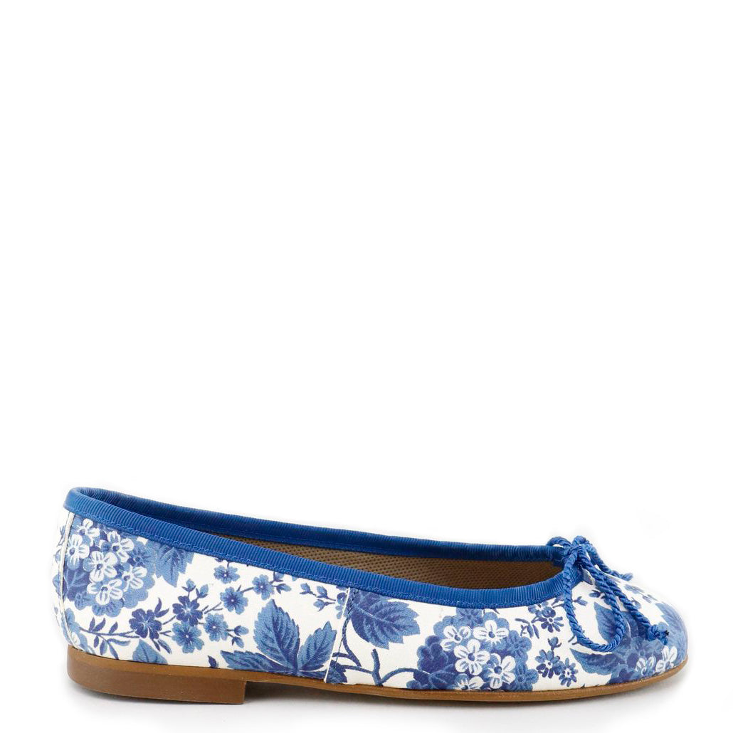 Papanatas Blue Flower Ballet Flats for Women - Comfortable & Stylish Casual Shoes for Walking, Work & Everyday Wear