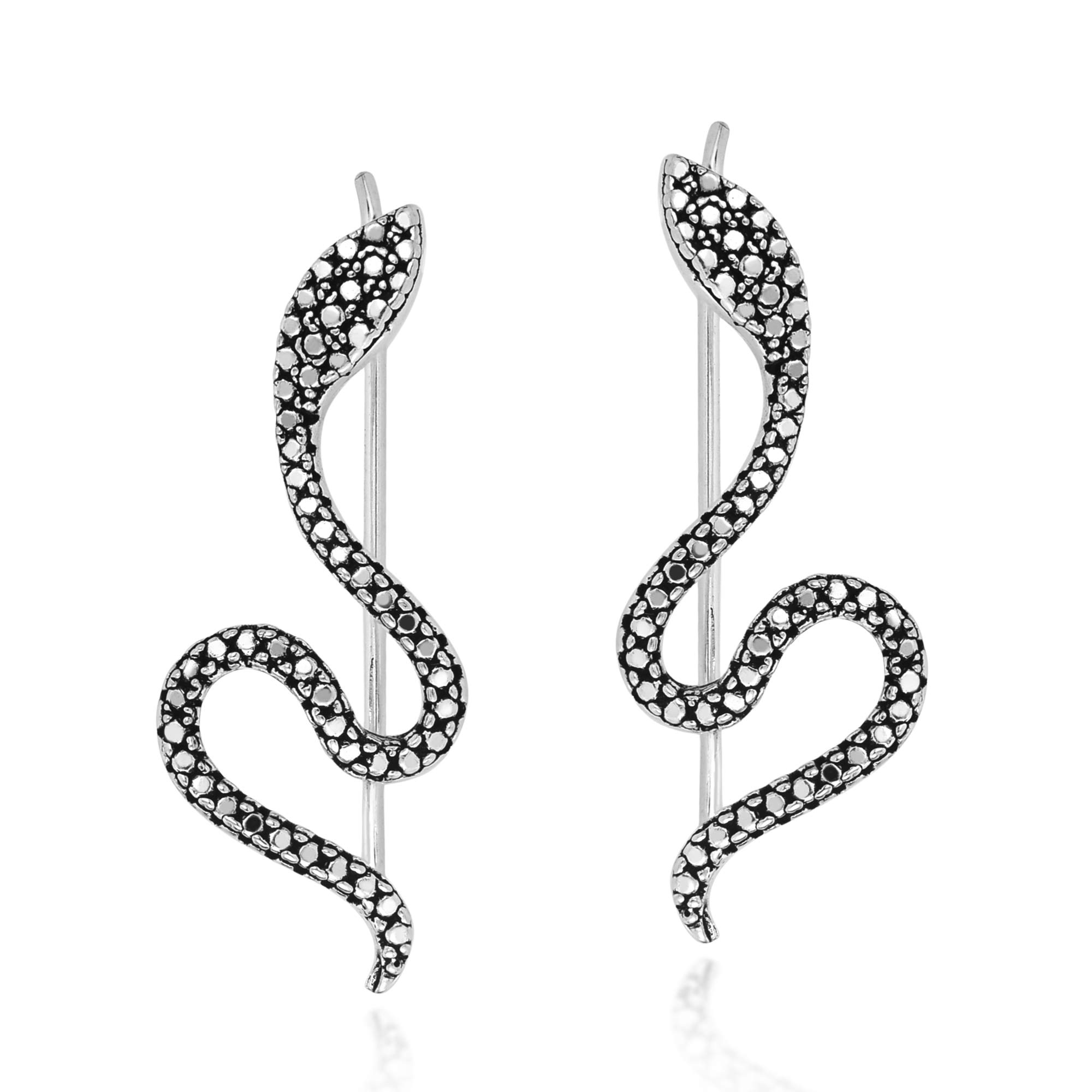 AeraVida Sterling Silver Snake Crawler Earrings for Women | Minimalist Reptile Inspired Textured Coiled Earrings | Animal Jewelry | Casual & Boho Style | Perfect for Everyday Wear, Parties & Gifts
