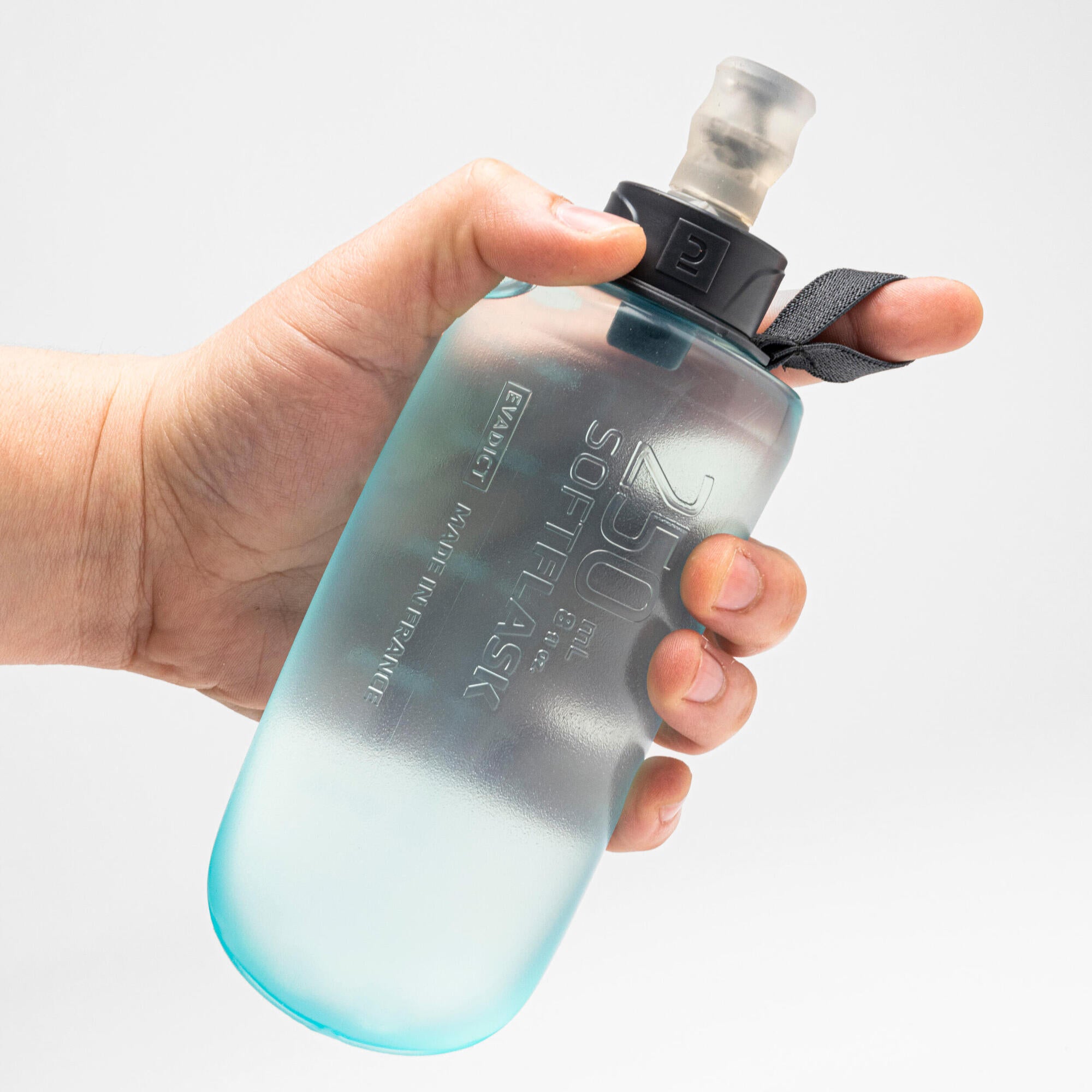 Kiprun Trail Running Soft Flask 250ml/8.5oz - Lightweight Hydration Pack for Outdoor Hiking, Marathon & Fitness - BPA Free Collapsible Water Bottle for Runners & Athletes