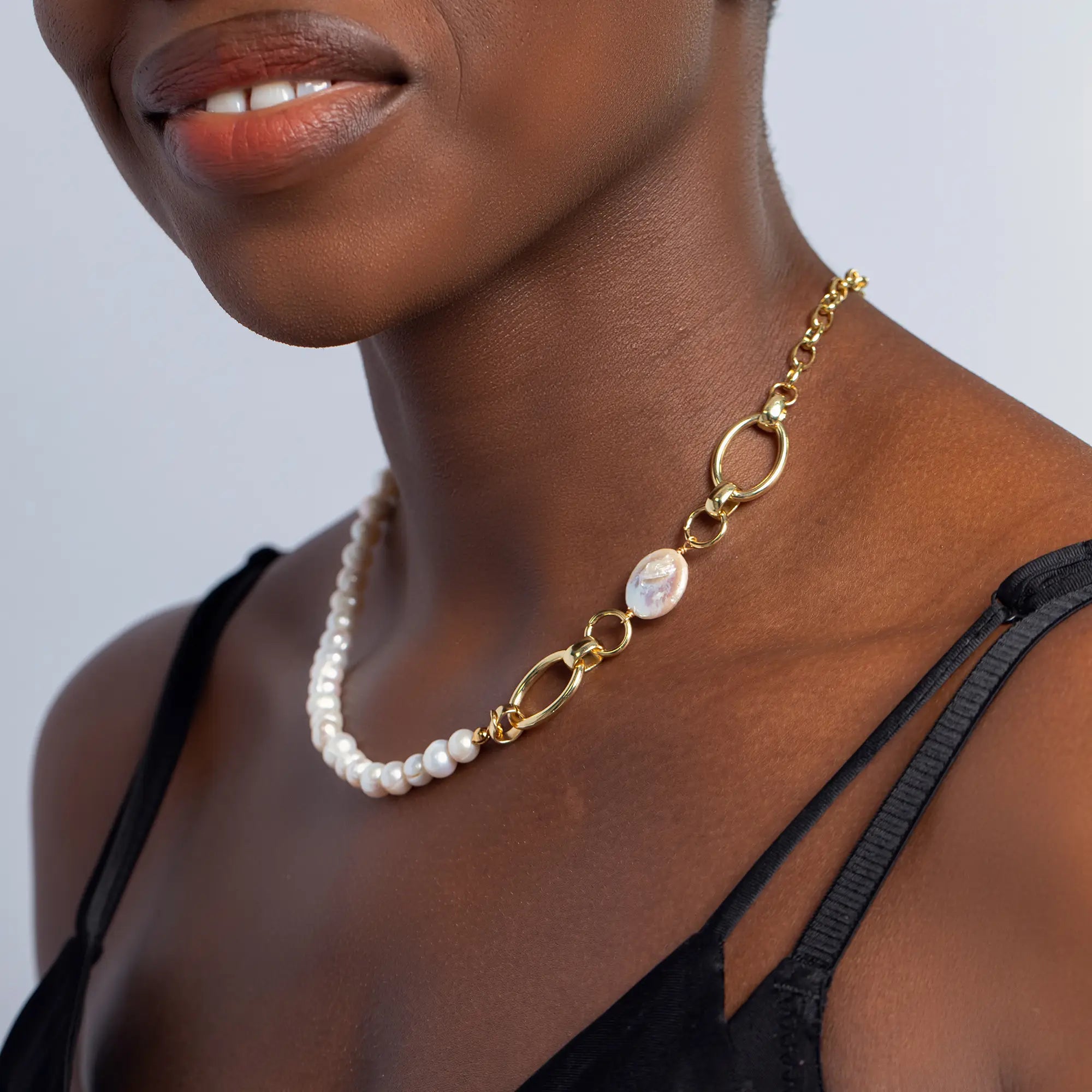Elegant Dual Pearl Necklace for Women - Classic & Timeless Jewelry Gift for Her - Perfect for Weddings, Anniversaries & Special Occasions