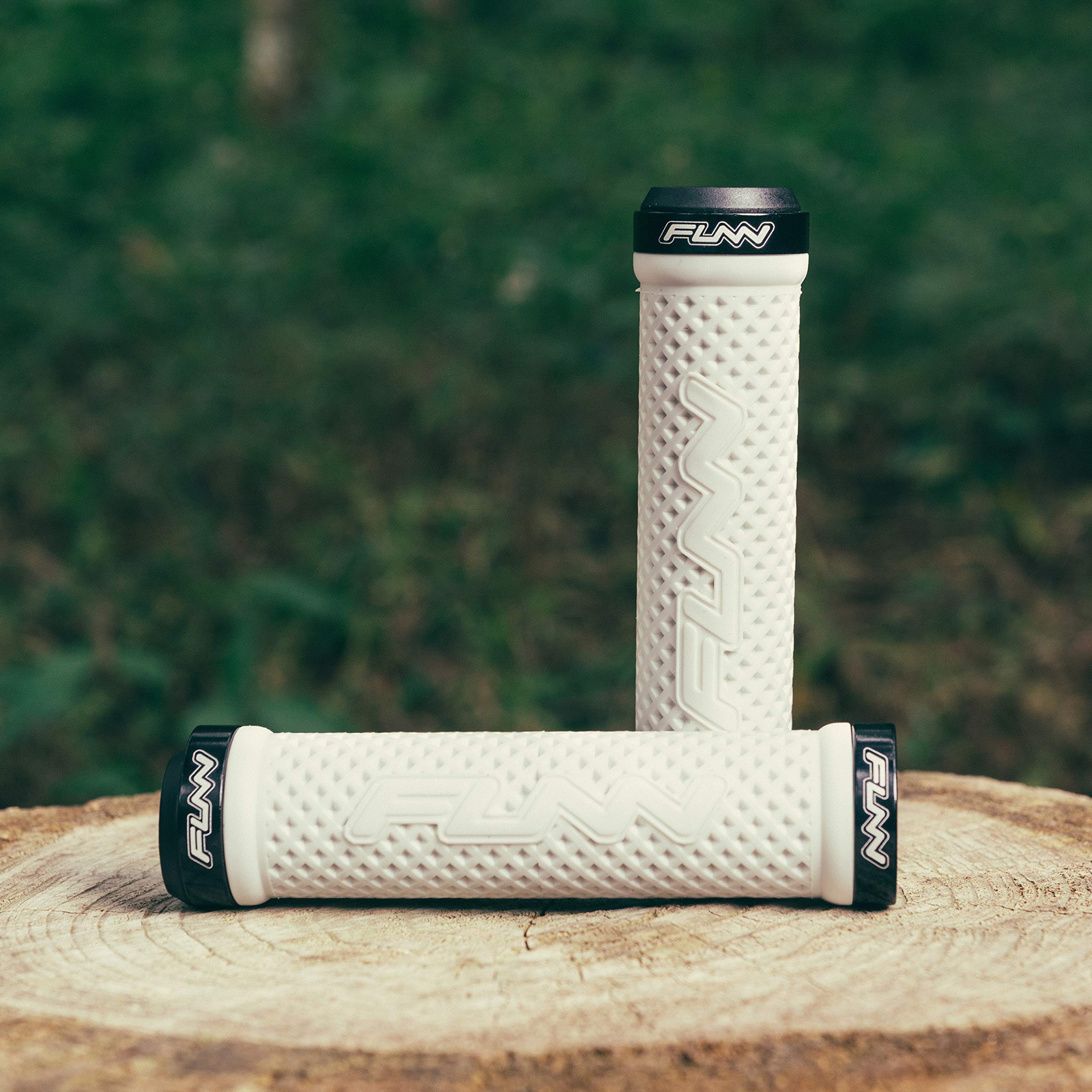 Funn Combat II Mountain Bike Handlebar Grips - Double Lock-On Clamp, 22mm Inner Diameter, Waffle Pattern for Superior Grip - Durable & Comfortable MTB/BMX Bike Grips for Trail Riding, Downhill & Urban Cycling