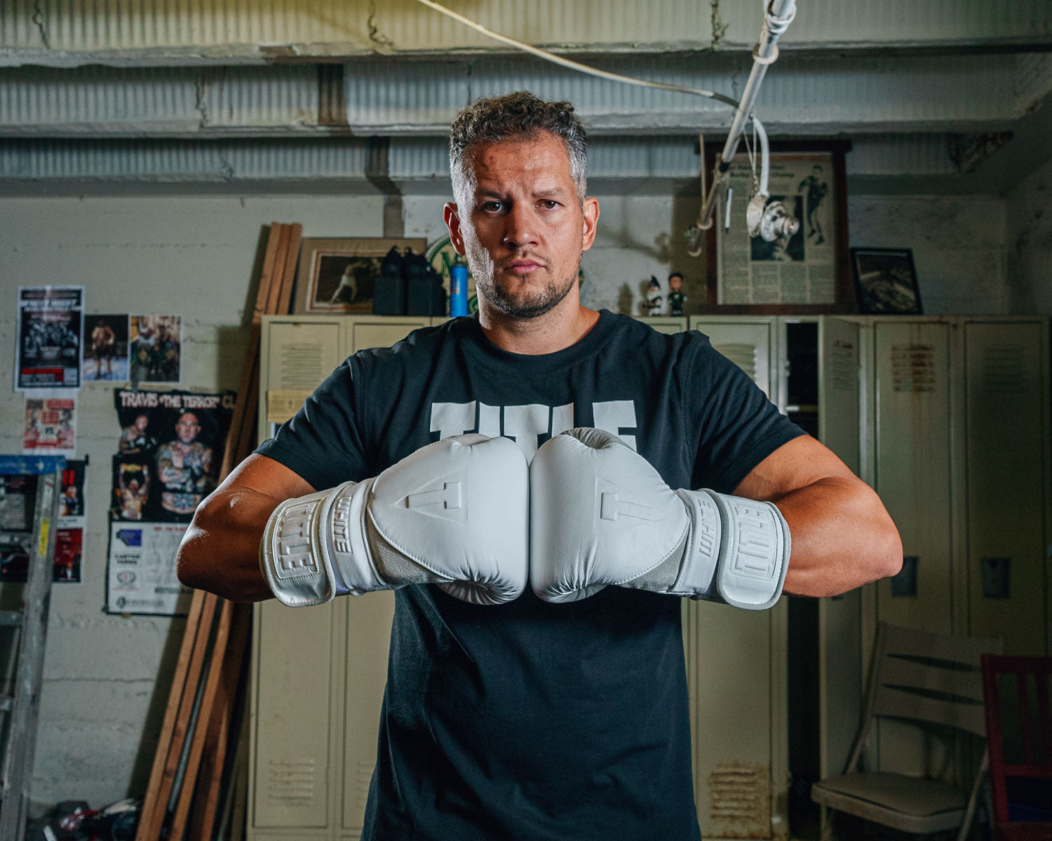 Premium White Boxing Gloves for Training & Fitness - Professional MMA Sparring Gloves 2.0 - Ideal for Home Gym, Boxing Classes & Martial Arts Practice