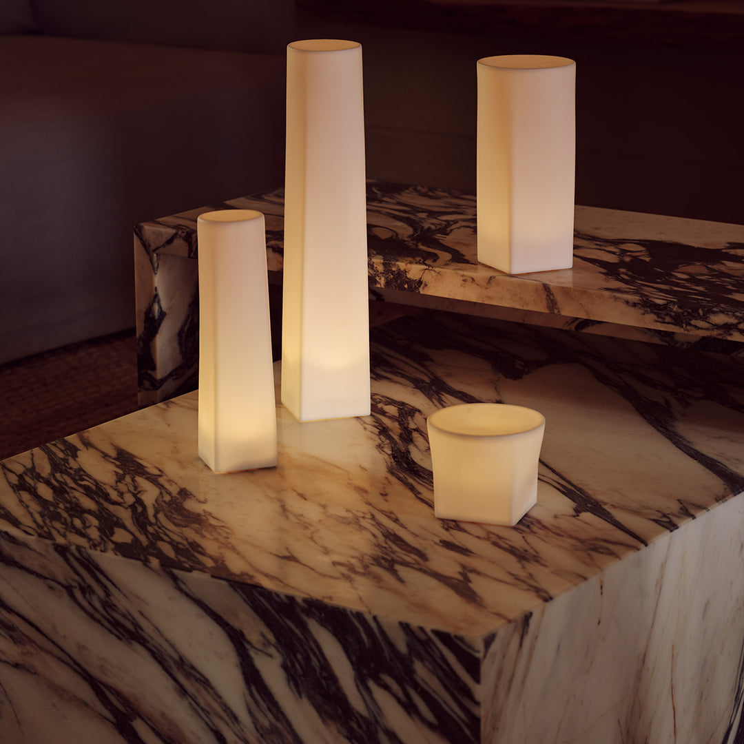 Premium Flameless LED Candles - Realistic Battery Operated Candles for Home Decor, Wedding, Romantic Dinner & Relaxation - Safe & Long-Lasting Flameless Tea Lights