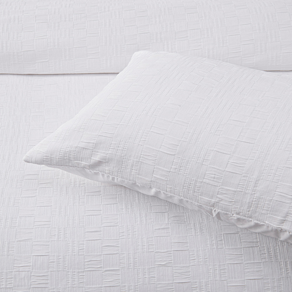 Premium Cosmo White Quilt Cover Set - Super King Size (120x120 inches) | Soft 100% Cotton Bedding Set for Luxury Hotels & Master Bedrooms