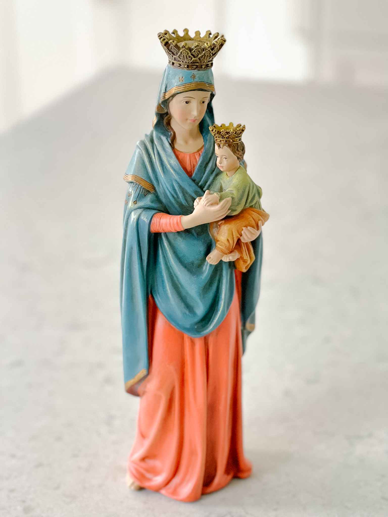 Our Lady of Perpetual Help Statue - Handcrafted Religious Figurine for Home Altar, Prayer Space & Catholic Devotion