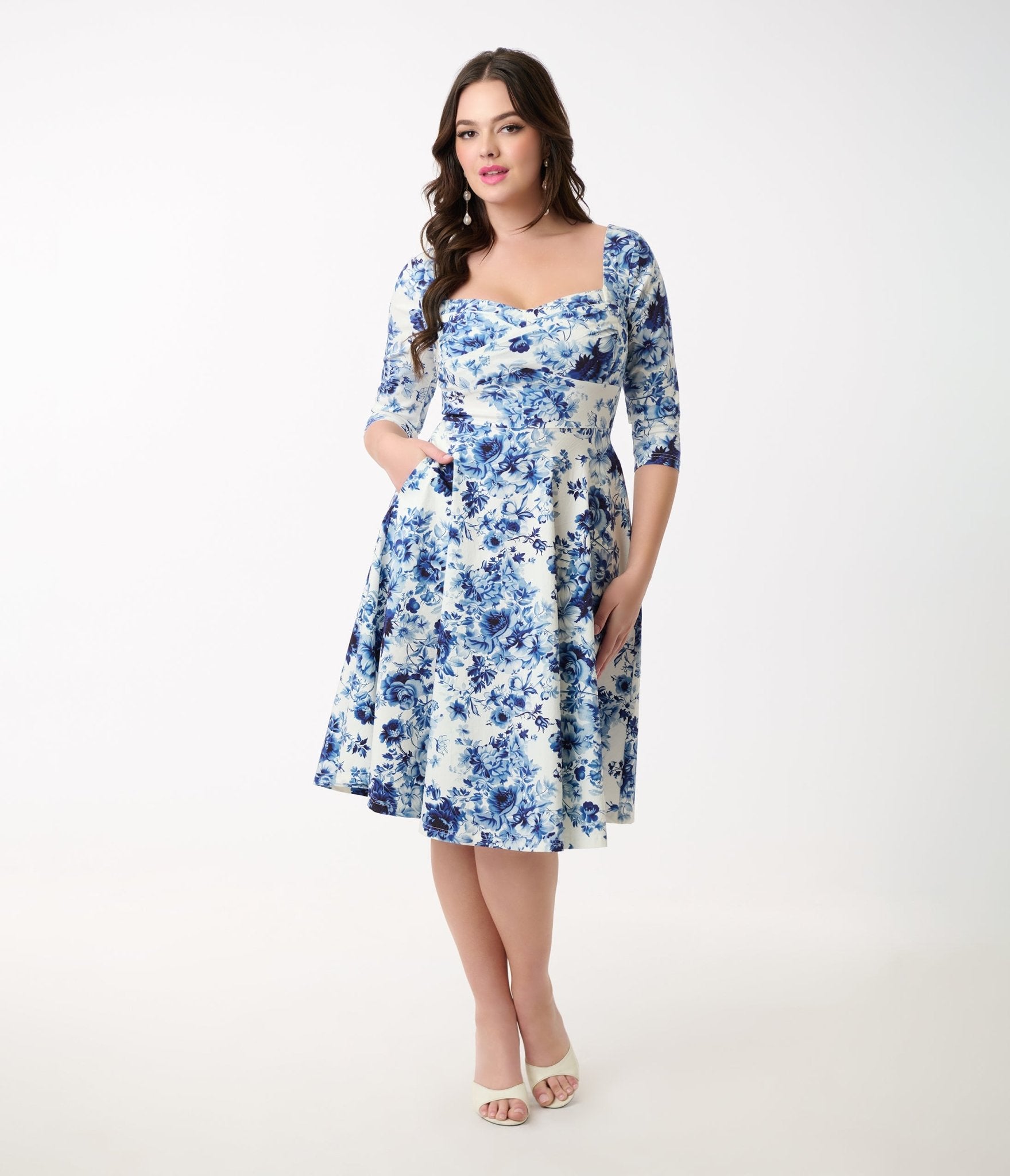 Vintage 1950s White & Blue Floral Pleated Bust Swing Dress - Retro Pin Up Style for Parties, Weddings & Special Occasions