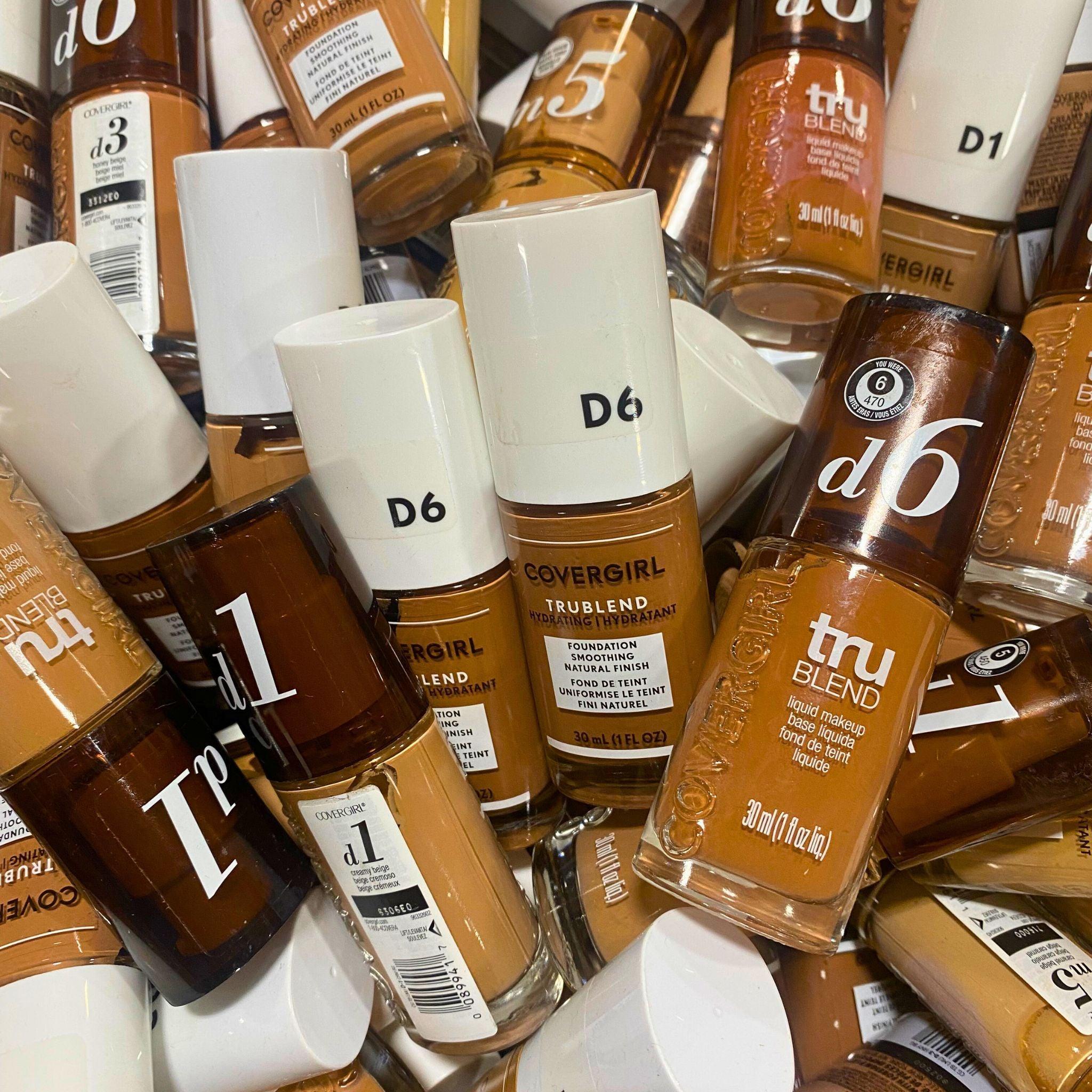 Covergirl Trublend Liquid Makeup Foundation - 60 Piece Assorted Shades (1 Fl Oz Each) | Full Coverage, Oil-Free Formula for All-Day Wear | Perfect for Professional Makeup Artists & Beauty Enthusiasts