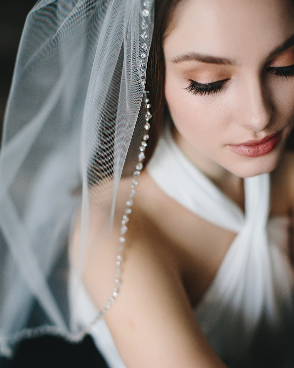 Elegant Crystal Beaded Wedding Veil - Handmade Bridal Hair Accessory for Bride, Bridesmaids & Formal Occasions