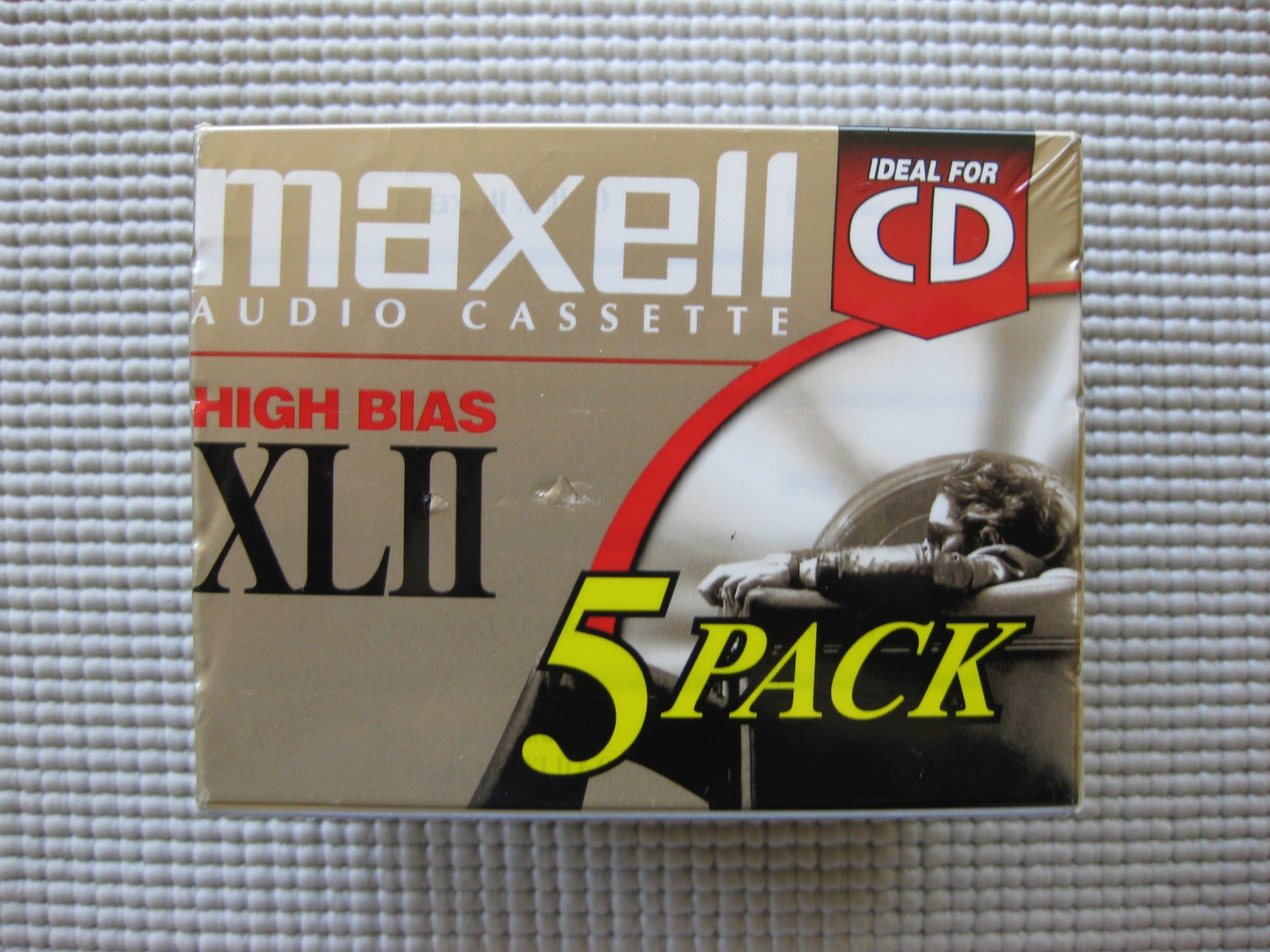 Maxell 139858 60-Minute High Bias Standard Cassette Audio Tapes - 5 Pack for Music Recording, Vintage Audio & Tape Deck Players