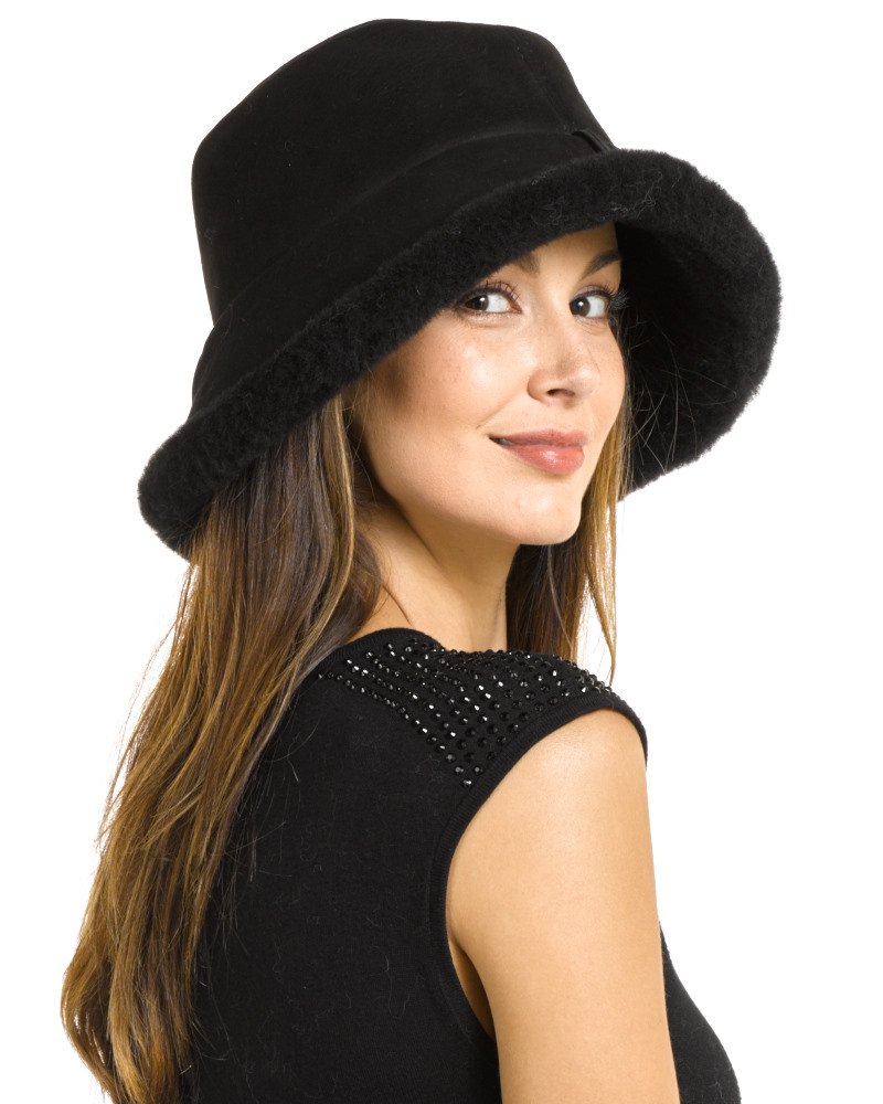 Shearling Sheepskin Winter Hat for Men & Women - Warm Fur Lined Toronto Style Beanie for Cold Weather - Perfect for Skiing, Snowboarding & Outdoor Activities