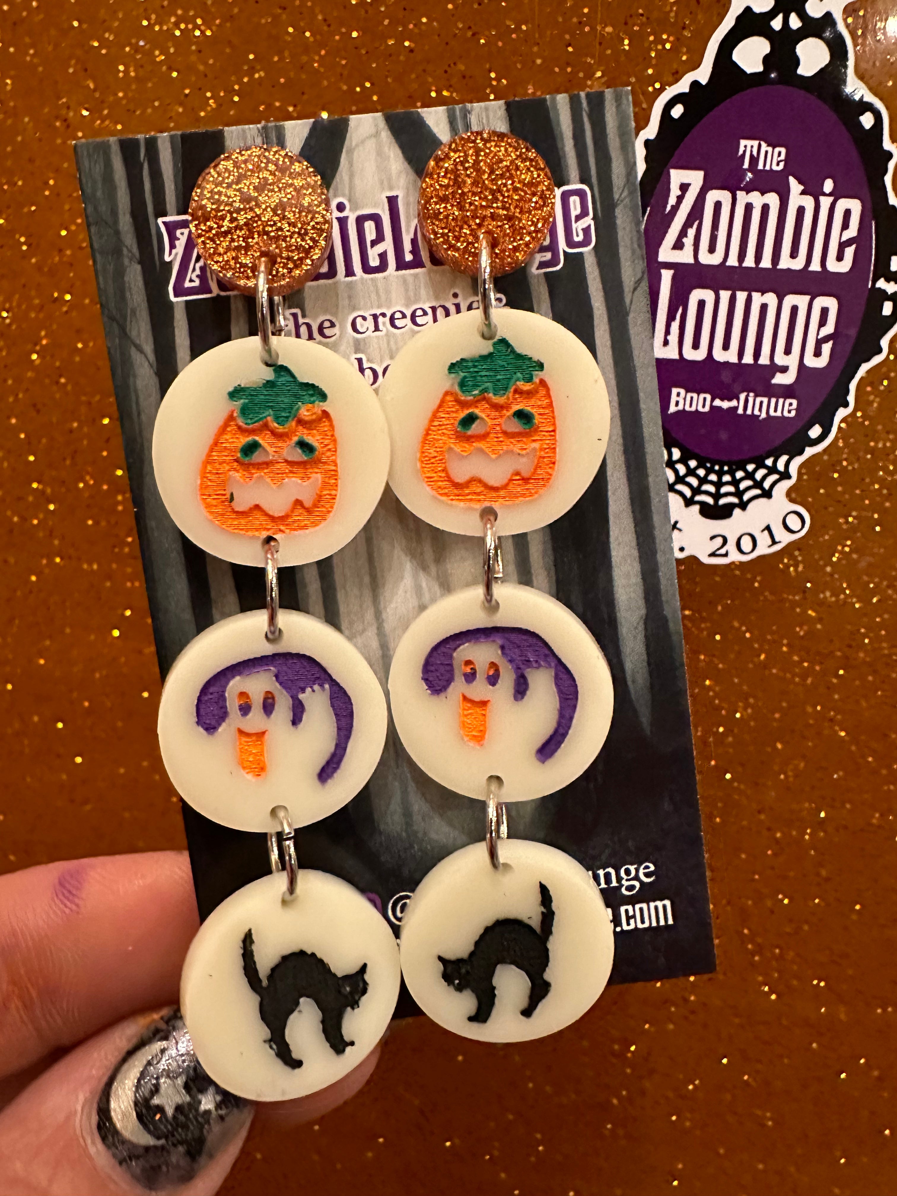 Spooky Halloween Cookie Earrings - Cute Bat & Pumpkin Dangle Earrings for Women - Perfect for Halloween Parties & Costume Accessories
