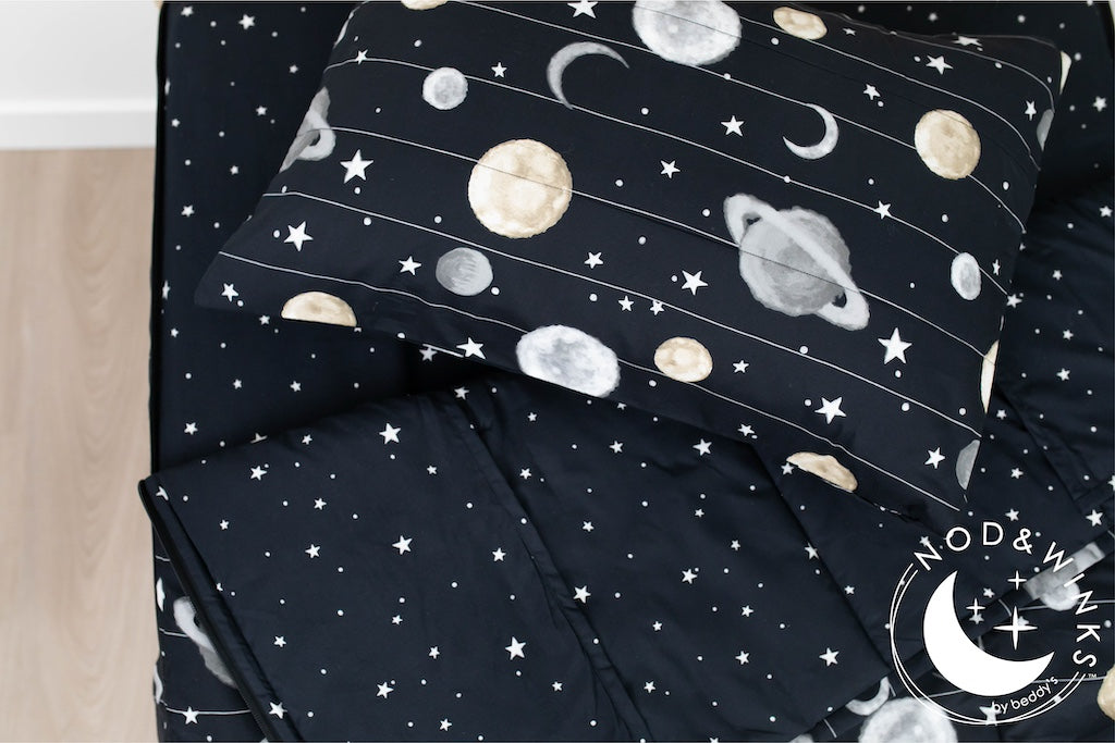 Out Of This World Zipper Bedding Set - Soft & Breathable Comforter Cover with Zipper Closure - Perfect for Kids, Teens & Adults Bedrooms - Cozy Home Decor for All Seasons