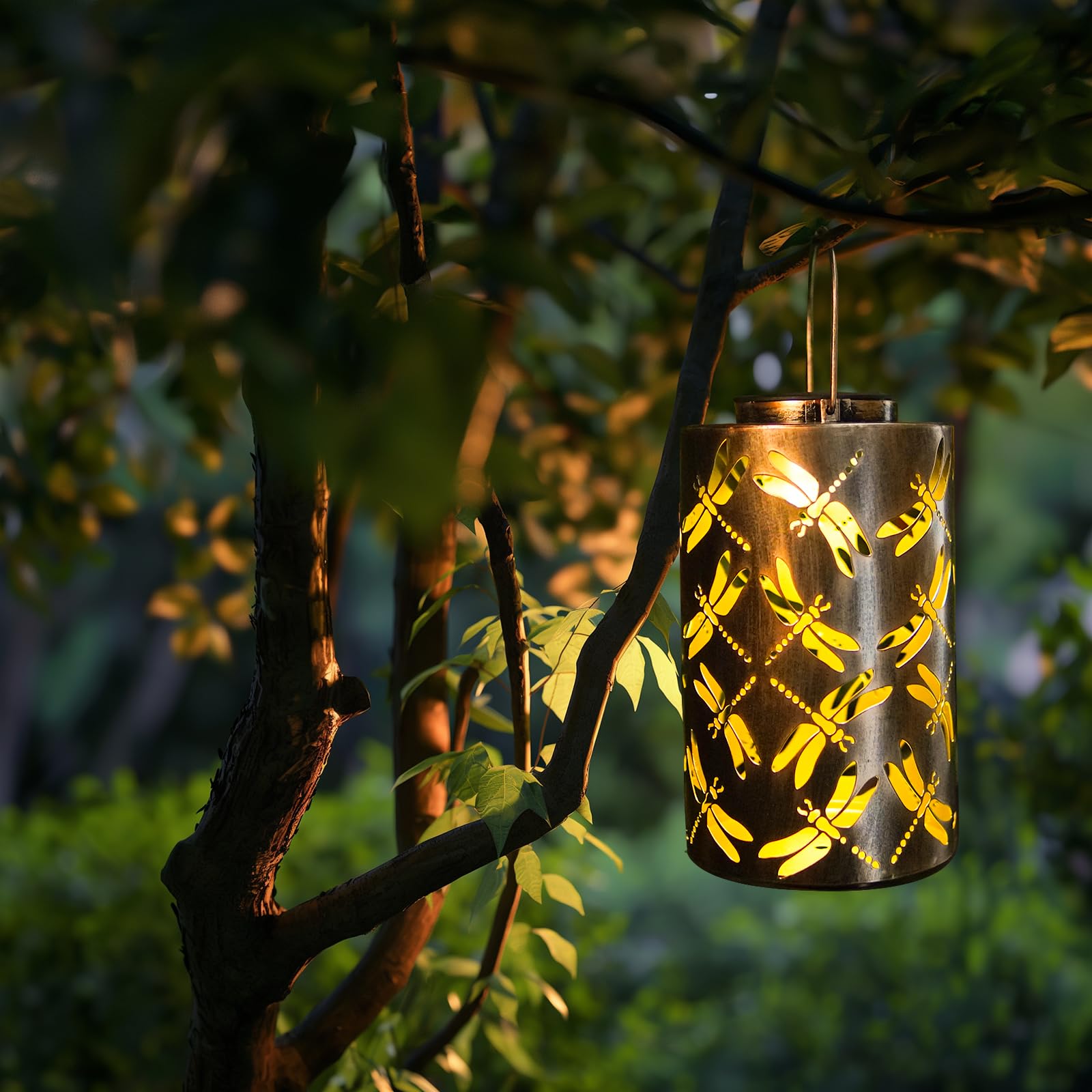 Solar Powered Outdoor Hanging Lanterns - Waterproof Metal Dragonfly Decorative Lights for Garden, Patio, Yard, Backyard - Perfect Gift for Mom, Grandma & Women - Ideal for Evening Gatherings, Romantic Dinners & Holiday Decorations