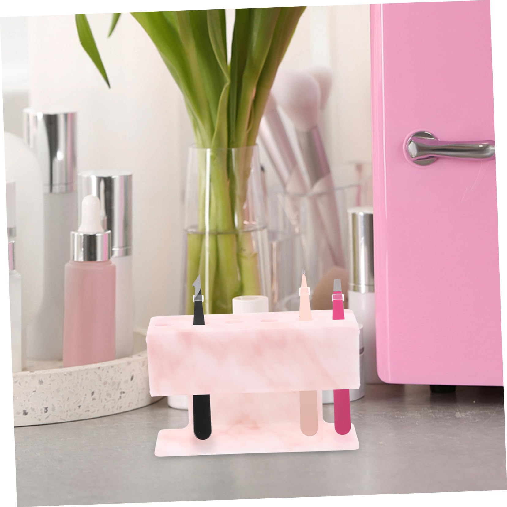 FOMIYES Eyelash Tweezer Holder & Organizer - Professional Lash Extension Storage Display Stand for Salon, Makeup Artists & Home Use - Perfect for Tweezers, Lashes & Beauty Tools Organization
