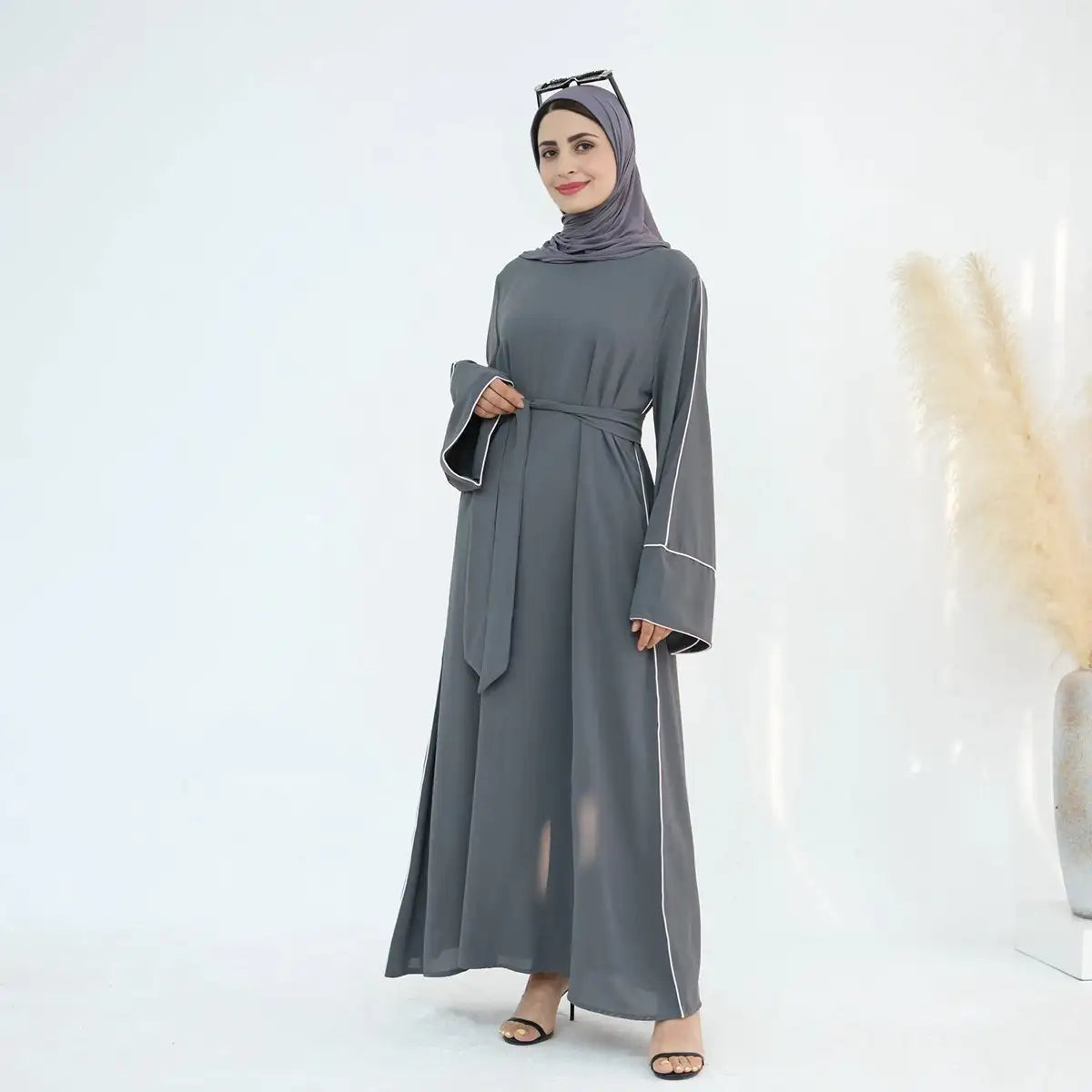 Elegant Solid Color Hem Abaya Dress - Modest Islamic Fashion for Women | Perfect for Prayer, Mosque, and Everyday Wear