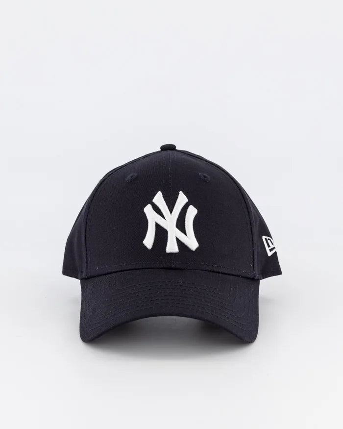 New Era New York Yankees Navy 9FORTY Adjustable Baseball Cap - Official MLB Licensed Hat for Men & Women - Perfect for Sports Fans, Casual Wear & Outdoor Activities