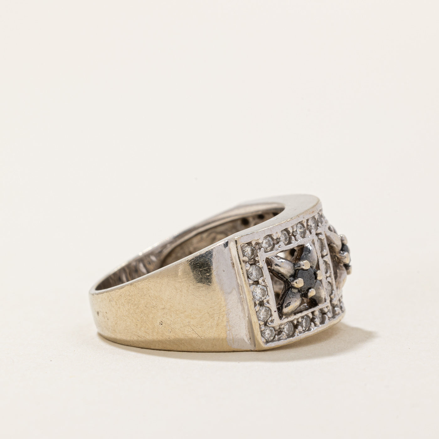 Elegant Black & White Diamond Cocktail Ring - 0.09ctw to 0.32ctw - Size 6.5 - Perfect for Evening Parties, Weddings & Special Occasions