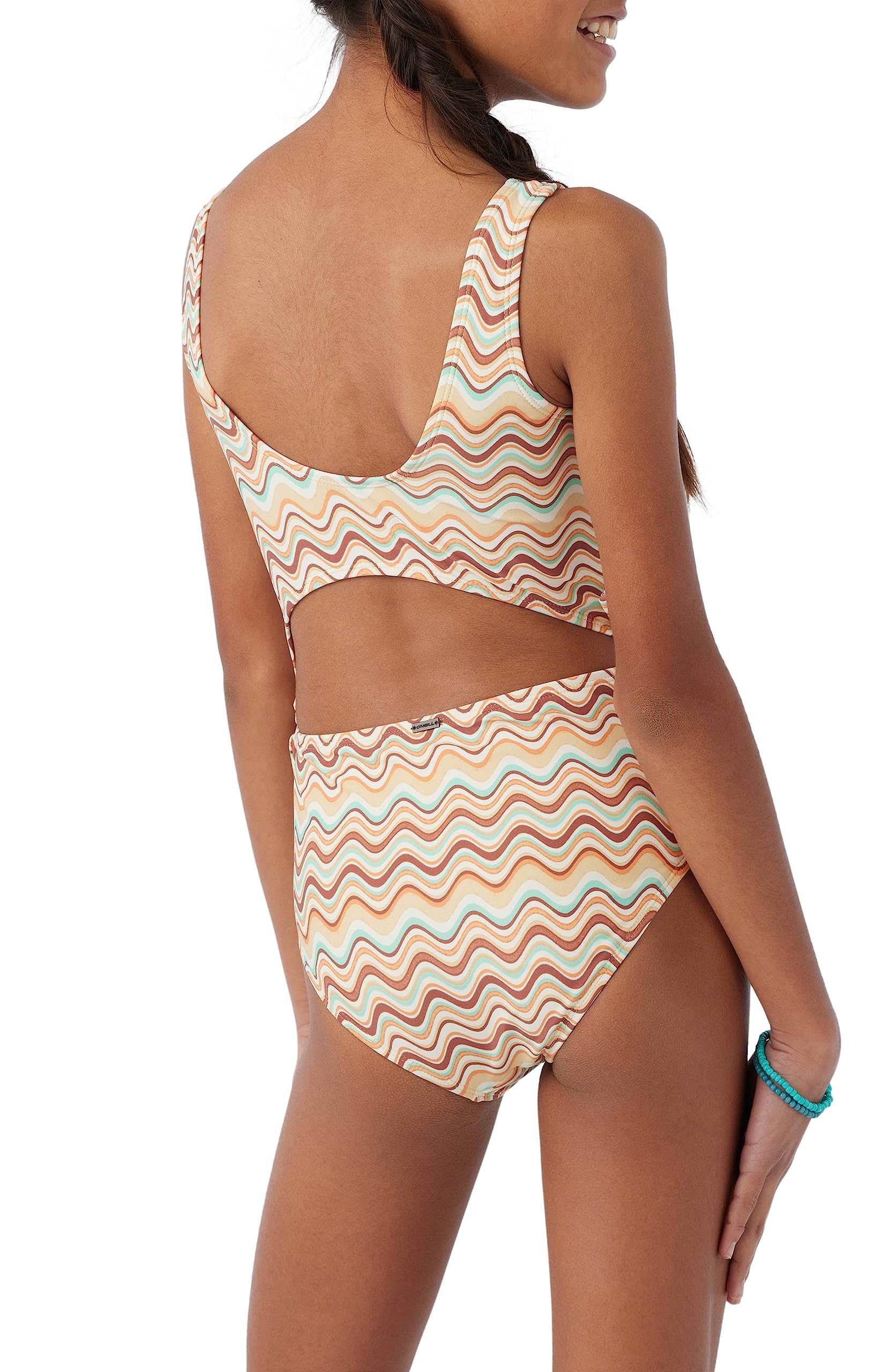 O'NEILL Girls One Piece Swimsuits - Medium to Full Coverage Bathing Suits for Teens & Juniors | Beach, Pool & Summer Water Activities