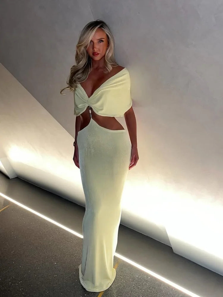 Elegant V-Neck Pleated Yellow Maxi Dress for Women - Slim Fit High Waist Summer Beach Dress | Perfect for Vacation, Holiday Parties & Casual Outings