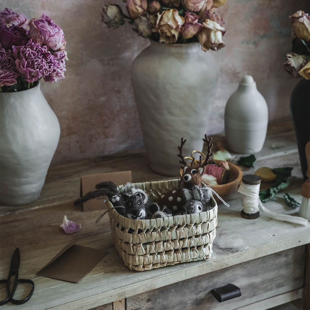 Natural Open Weave Palm Leaf Table Basket - Handwoven Storage Organizer for Fruits, Bread & Home Decor | Perfect for Kitchen, Dining Room & Farmhouse Style Decor