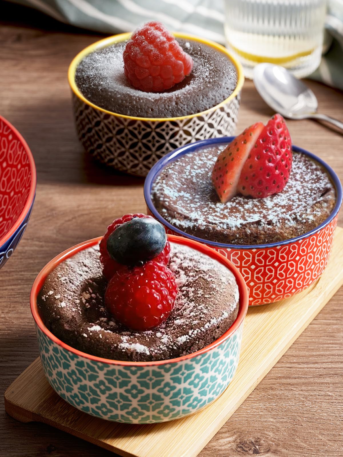 DOWAN 6 oz Ceramic Ramekins with Lids - Oven Safe Baking Dishes for Creme Brulee, Souffle, Custard, Pudding, Ice Cream - Set of 6 Vibrant Color Mini Bowls - Perfect for Desserts, Dips & Party Serving