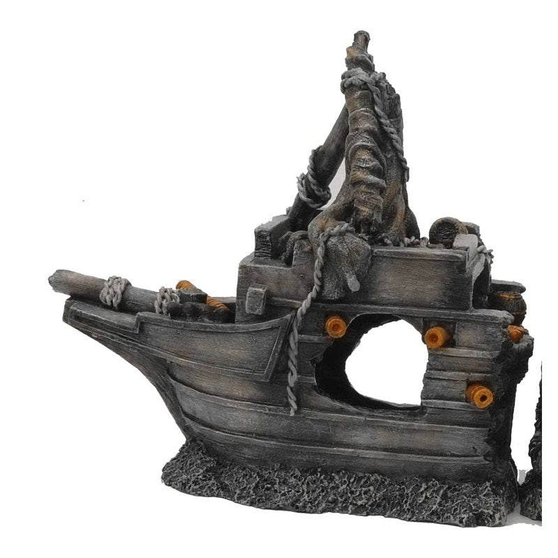 Aquatopia Shipwreck Front Half Medium Aquarium Decoration - 18 x 8 x 18 cm Fish Tank Ornament for Saltwater & Freshwater Tanks - Perfect for Betta, Goldfish, Cichlid Habitats and Underwater Themed Decor