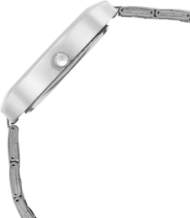 Trendyaddy Women's Stainless Steel Watch with Round Dial - Silver Analog Quartz Watch for Everyday Wear, Birthday & Rakshabandhan Gifts | Perfect for Office, Casual & Special Occasions