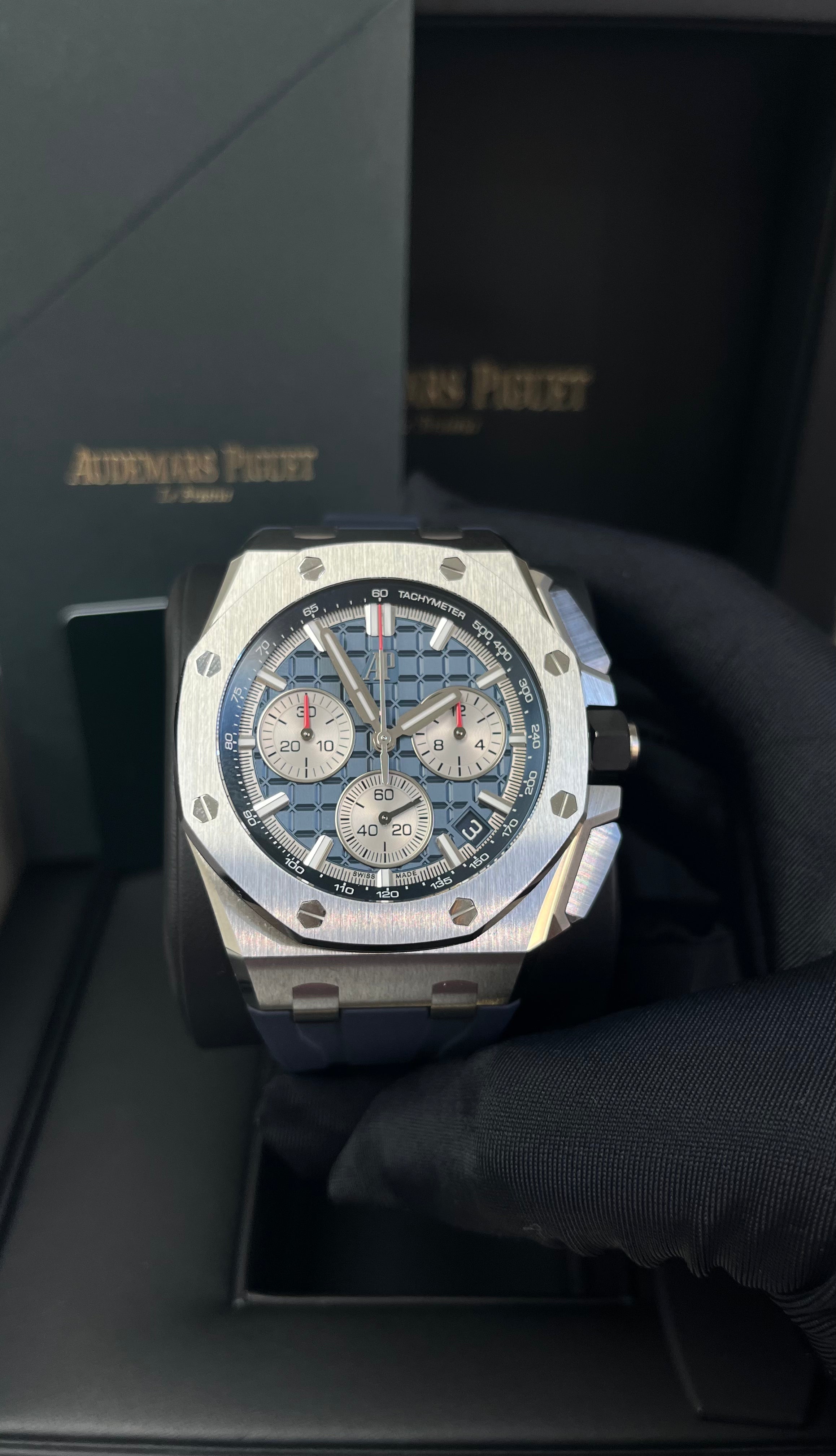 Audemars Piguet Royal Oak Offshore 43mm Titanium Watch (Ref#26420TI.OO.A027CA.01) - Luxury Men's Sports Chronograph for Business & Formal Occasions