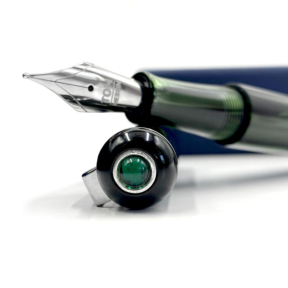 Cult Pens x Tom Hessin Special Edition Emerald Green Fountain Pen - Premium Calligraphy & Writing Pen for Collectors, Professionals & Gift Giving - Perfect for Journaling, Signatures & Elegant Correspondence