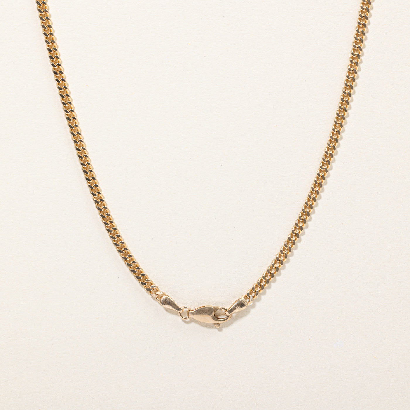 10K Yellow Gold Curb Link Chain Necklace 22 Inches - Elegant Layering Piece for Women, Perfect for Everyday Wear, Special Occasions & Gift Giving