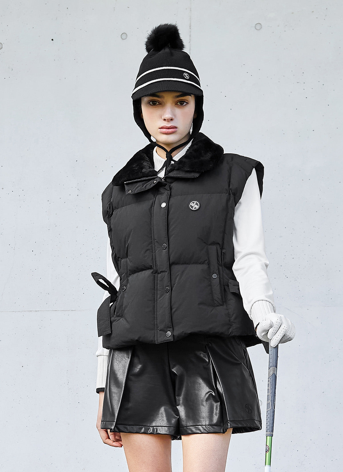 Women's Faux Fur Collar Goose Down Vest - Warm Winter Puffer Jacket for Outdoor Activities & Casual Wear
