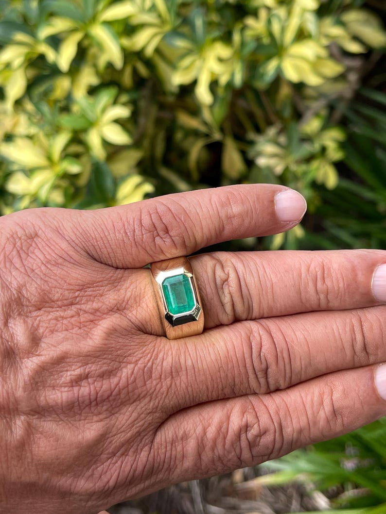 4.40ct Dark Green Emerald Men's Heavy Solitaire Bezel Class Ring in 14K Gold – Perfect for Graduation, Prom, and Special Occasions