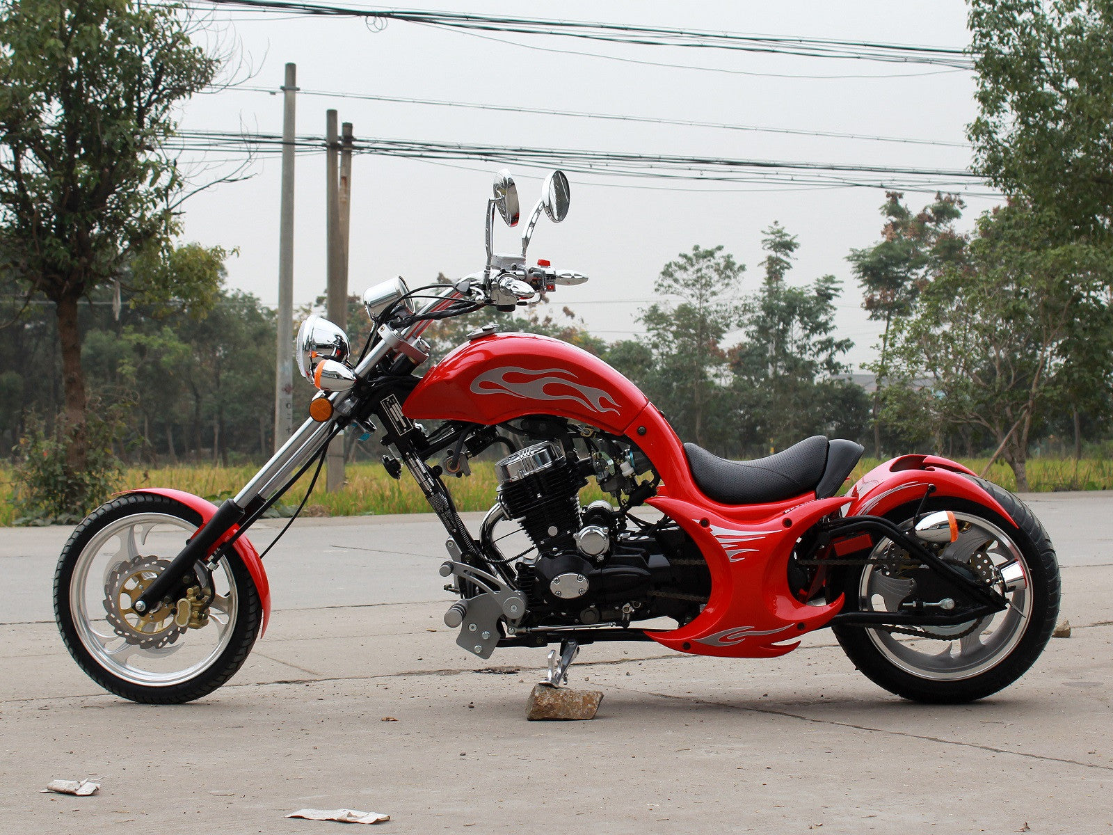 Venom Villain 250cc Chopper Motorcycle - 5-Speed Manual Transmission for Cruising & Adventure Riding