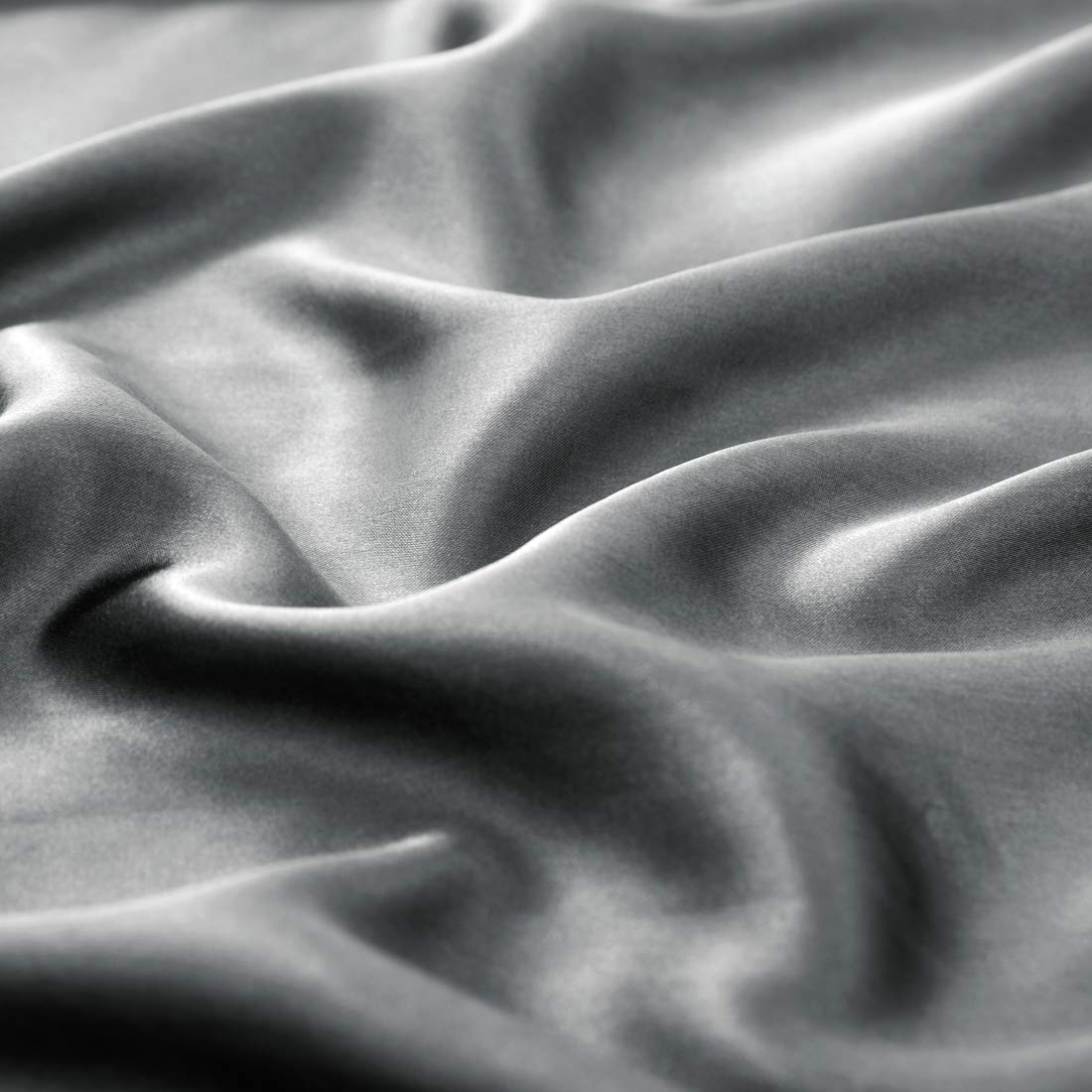 TREELY 4-Piece Satin Sheet Set Twin Size - Silky Smooth Grey Satin Bedding with Deep Pocket (Fitted Sheet, Flat Sheet, 2 Pillowcases) - Luxury Bed Sheets for Soft Comfort & Elegant Bedroom Decor