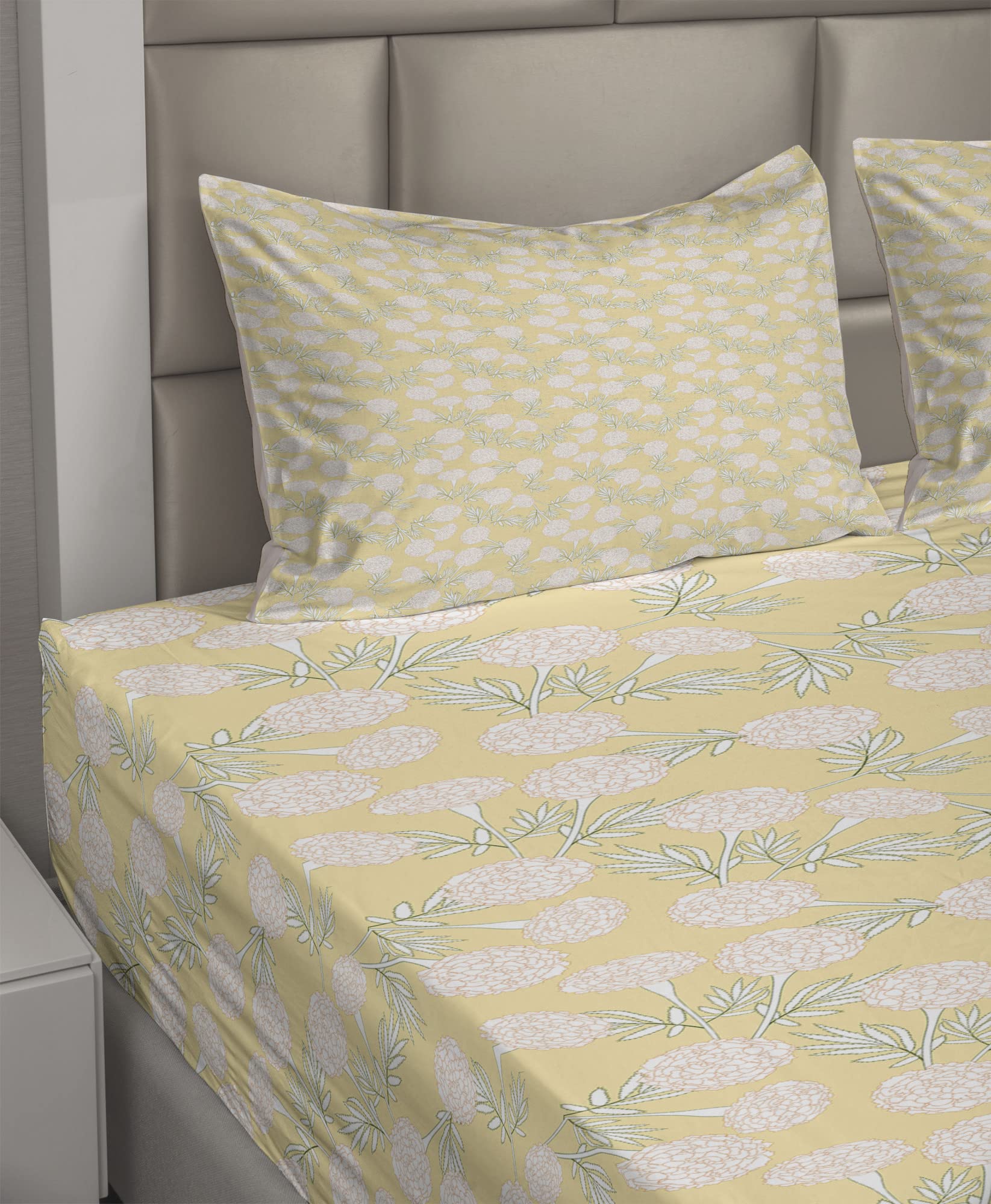 Ambesonne Floral King Sheet Set - 4 Piece Bedding with Outline Clove Flowers Print, Beige Peach & Khaki - Soft Fitted & Flat Sheets + Pillowcases for Spring Decor & Cozy Bedroom Upgrade